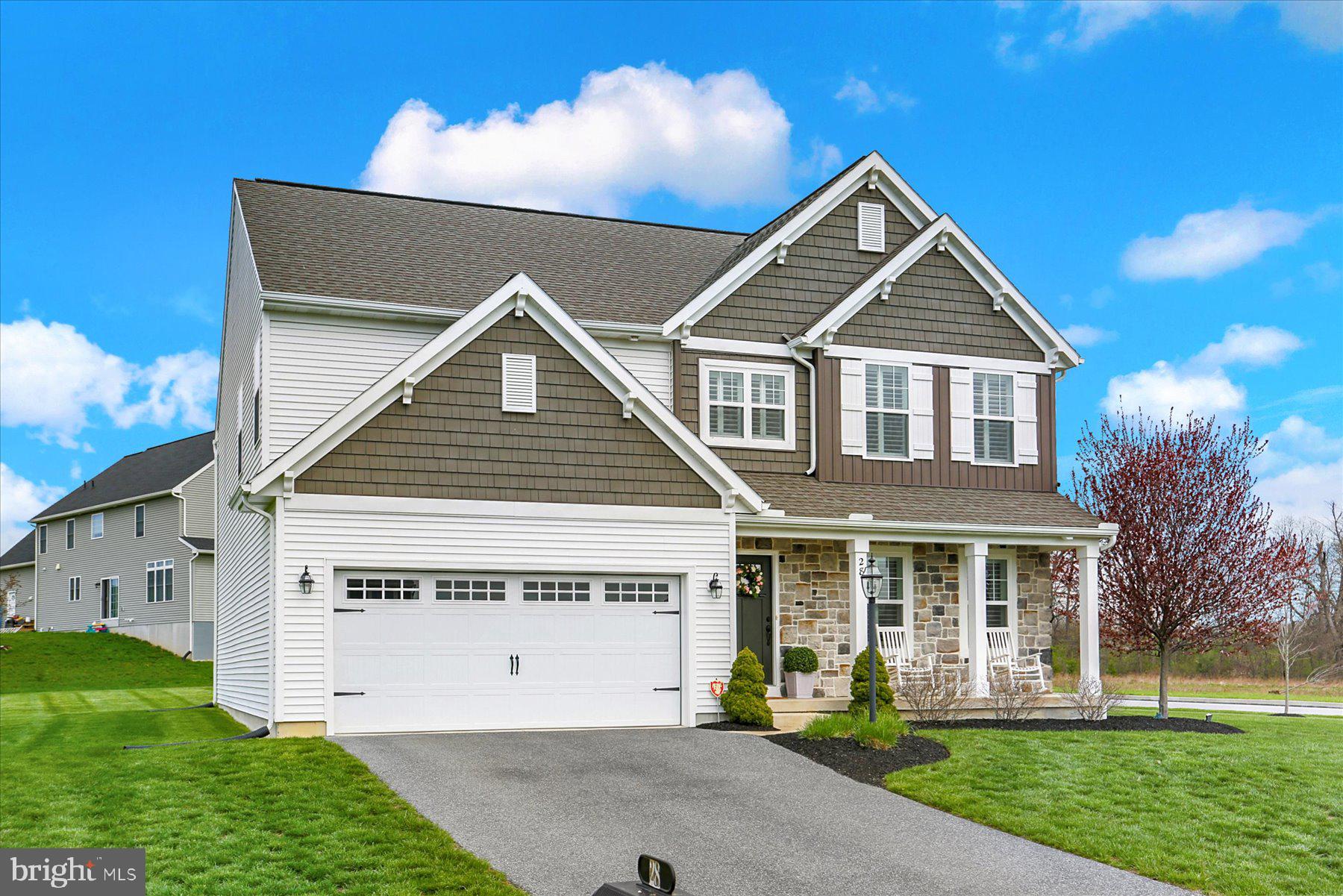 MEADOWBROOK FARMS - Residential