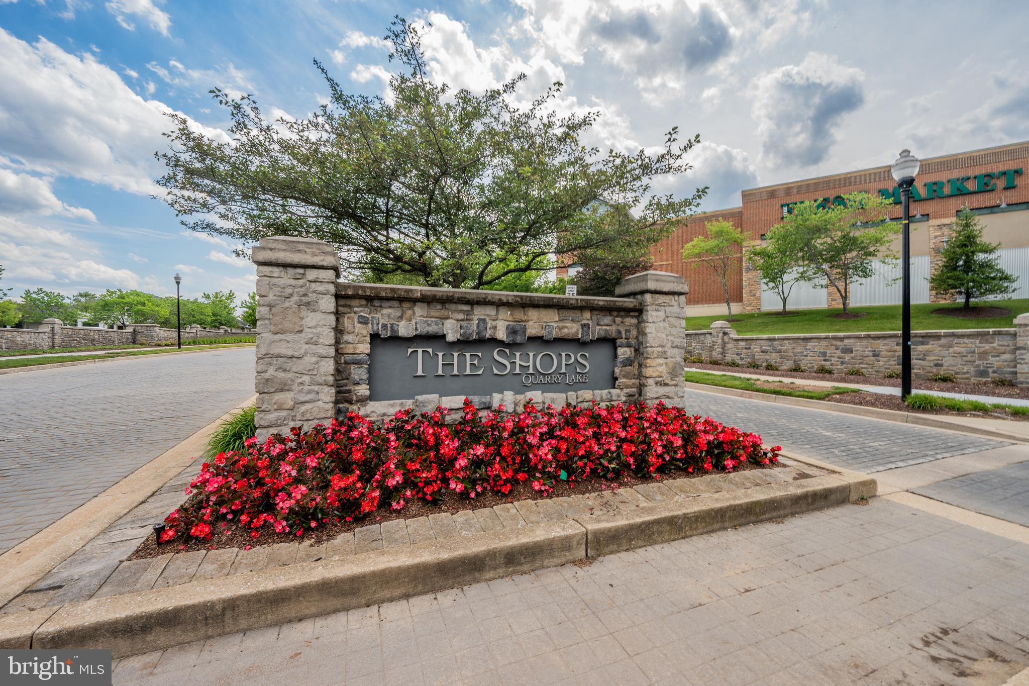 THE BLUFFS AT QUARRY LAKE - Residential