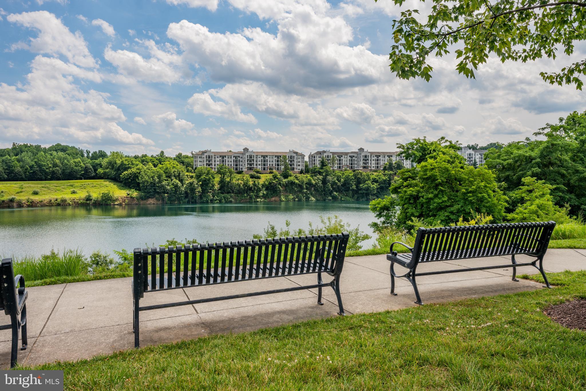 THE BLUFFS AT QUARRY LAKE - Residential