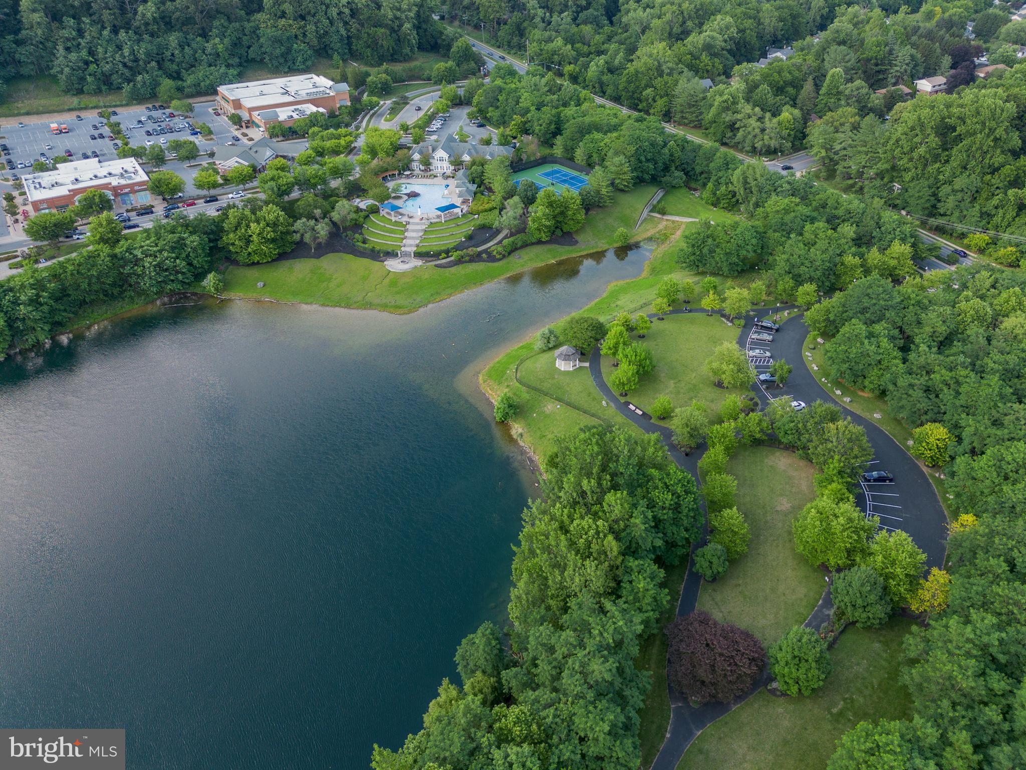 THE BLUFFS AT QUARRY LAKE - Residential