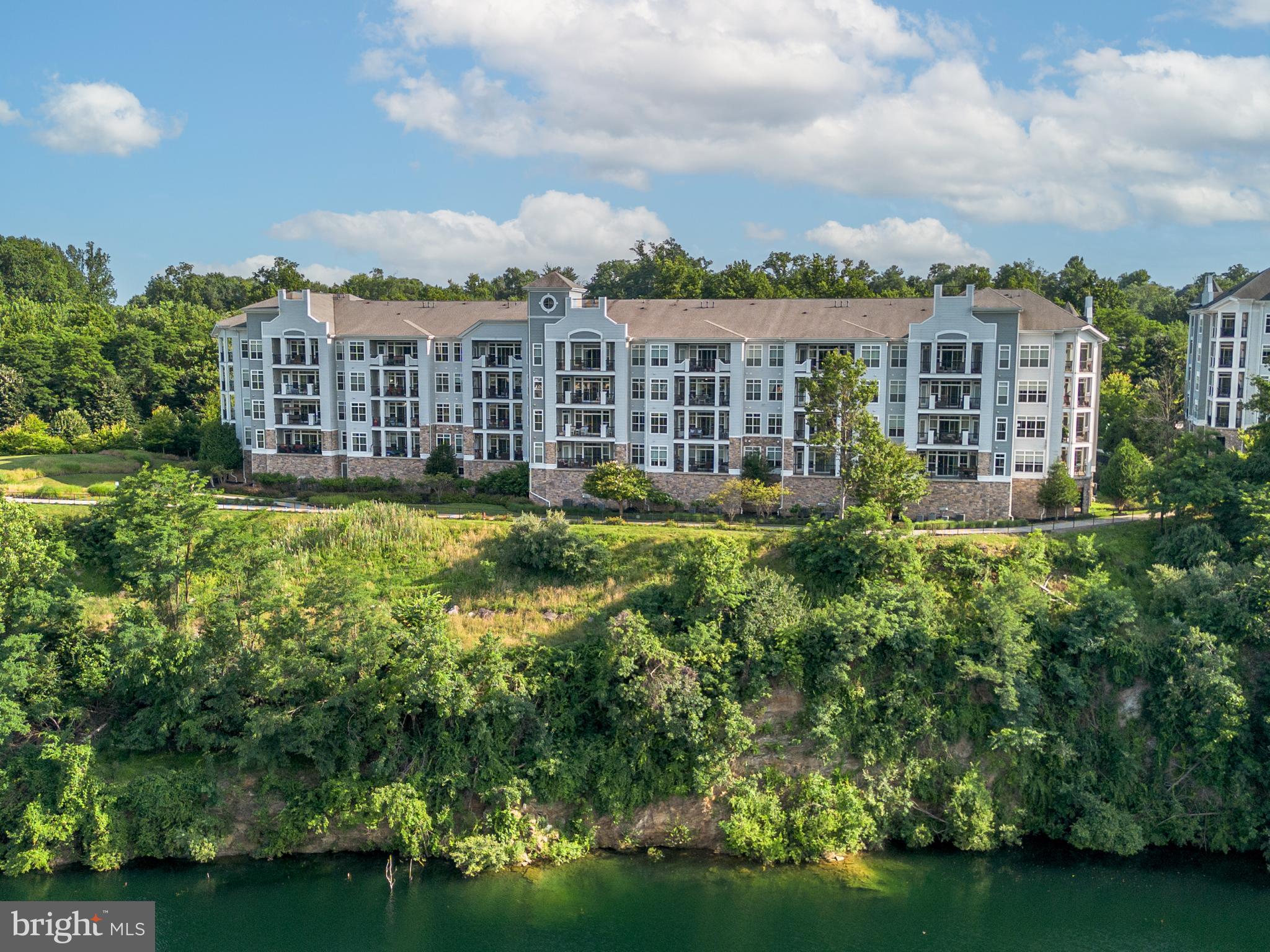 THE BLUFFS AT QUARRY LAKE - Residential