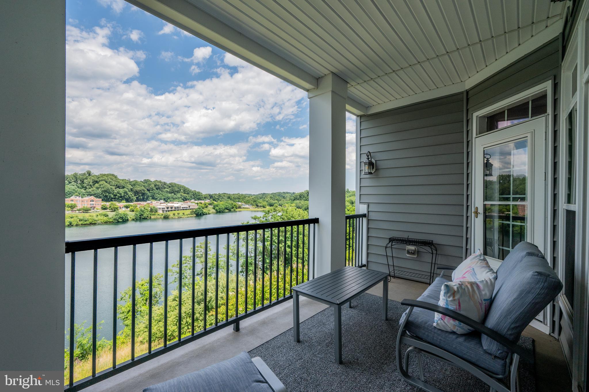 THE BLUFFS AT QUARRY LAKE - Residential