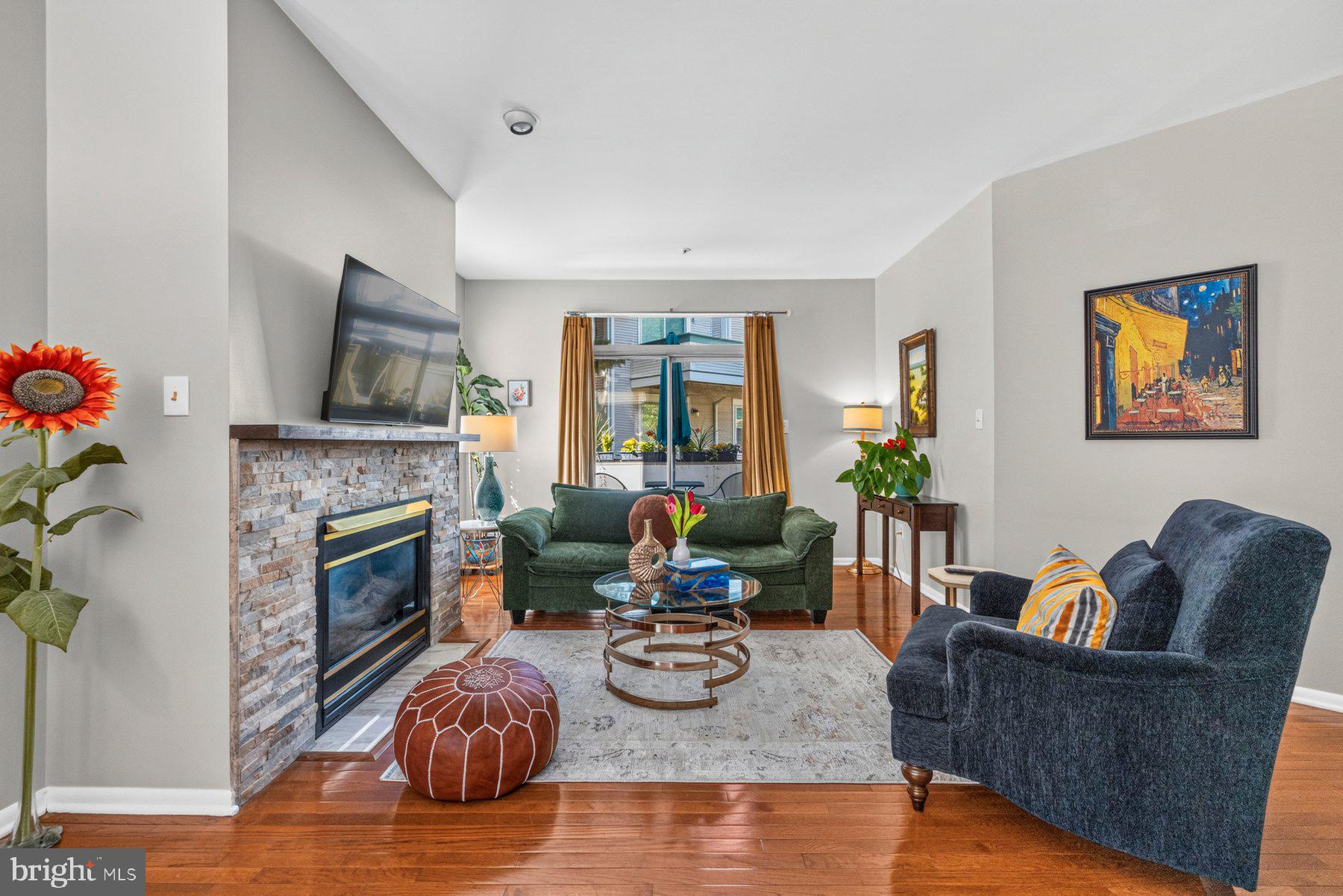 FOREST BROOKE - Residential