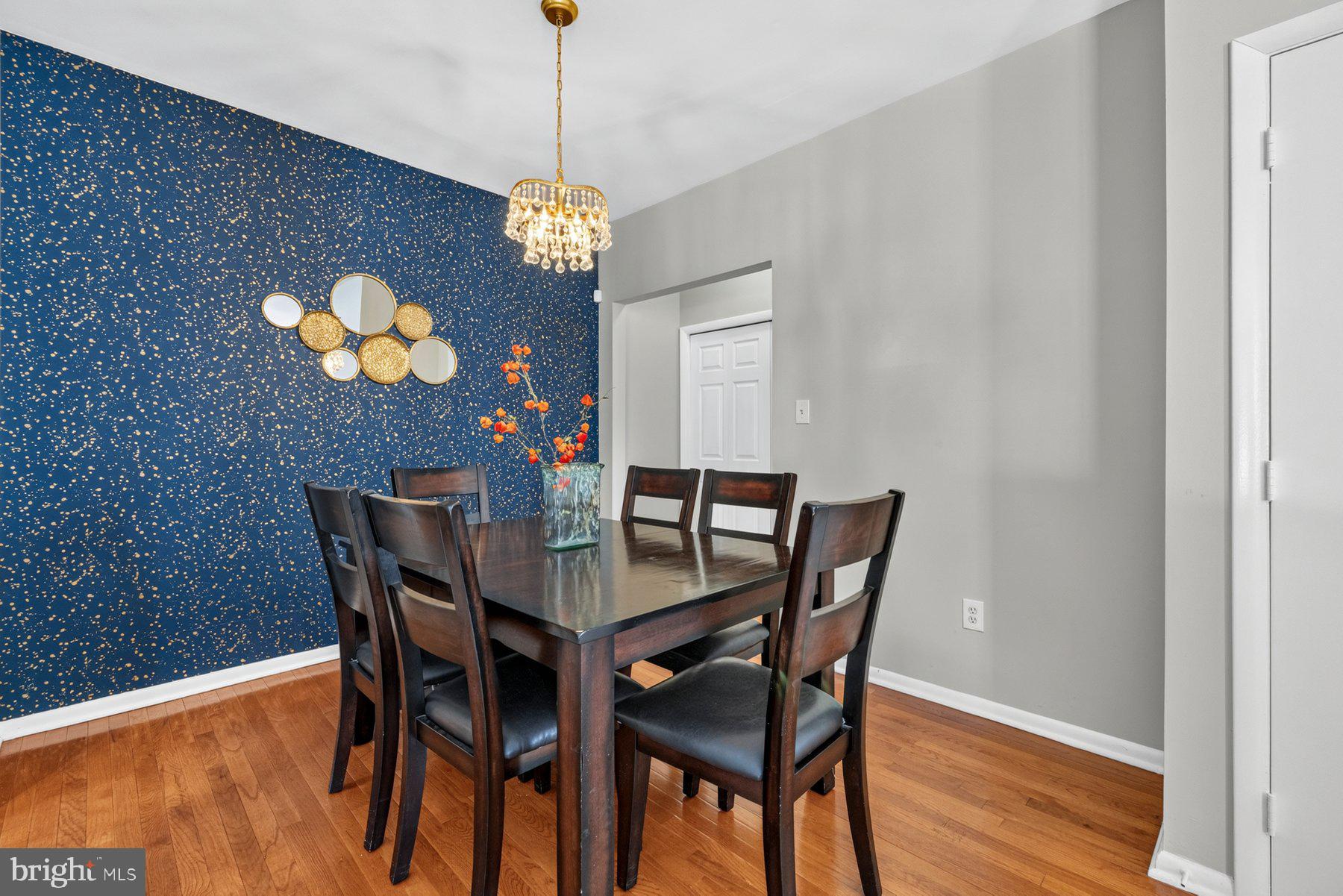 FOREST BROOKE - Residential