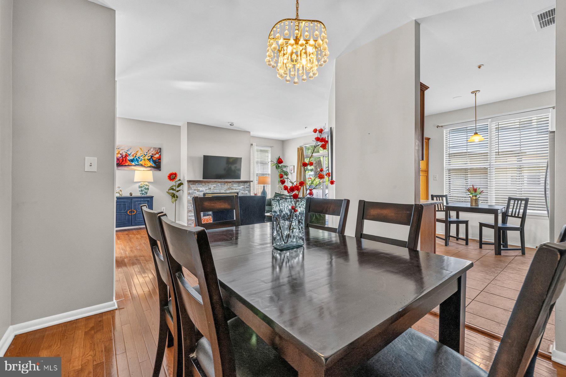 FOREST BROOKE - Residential
