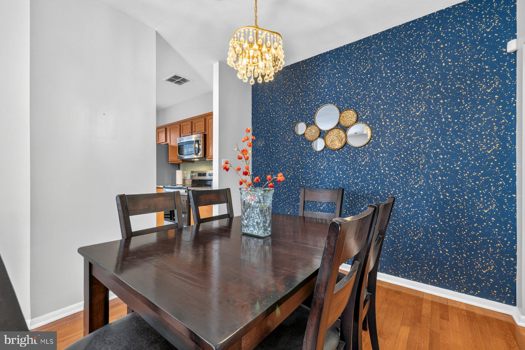 FOREST BROOKE - Residential