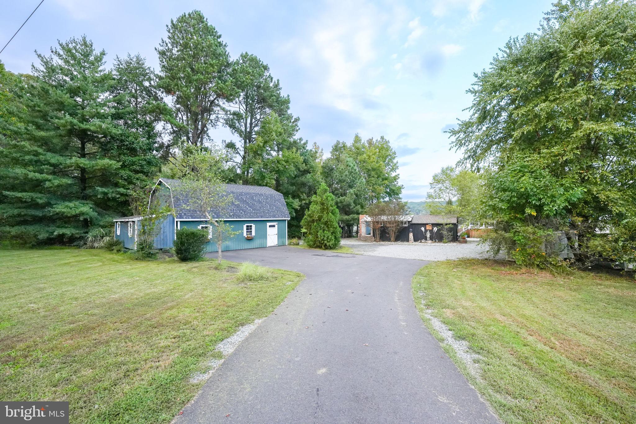 WILLOW LANDING - Residential Lease