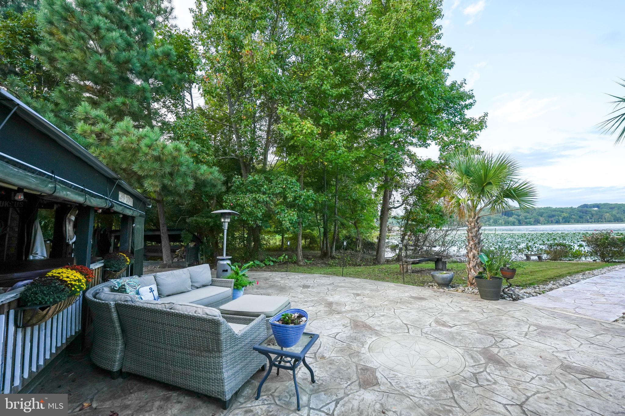 WILLOW LANDING - Residential Lease