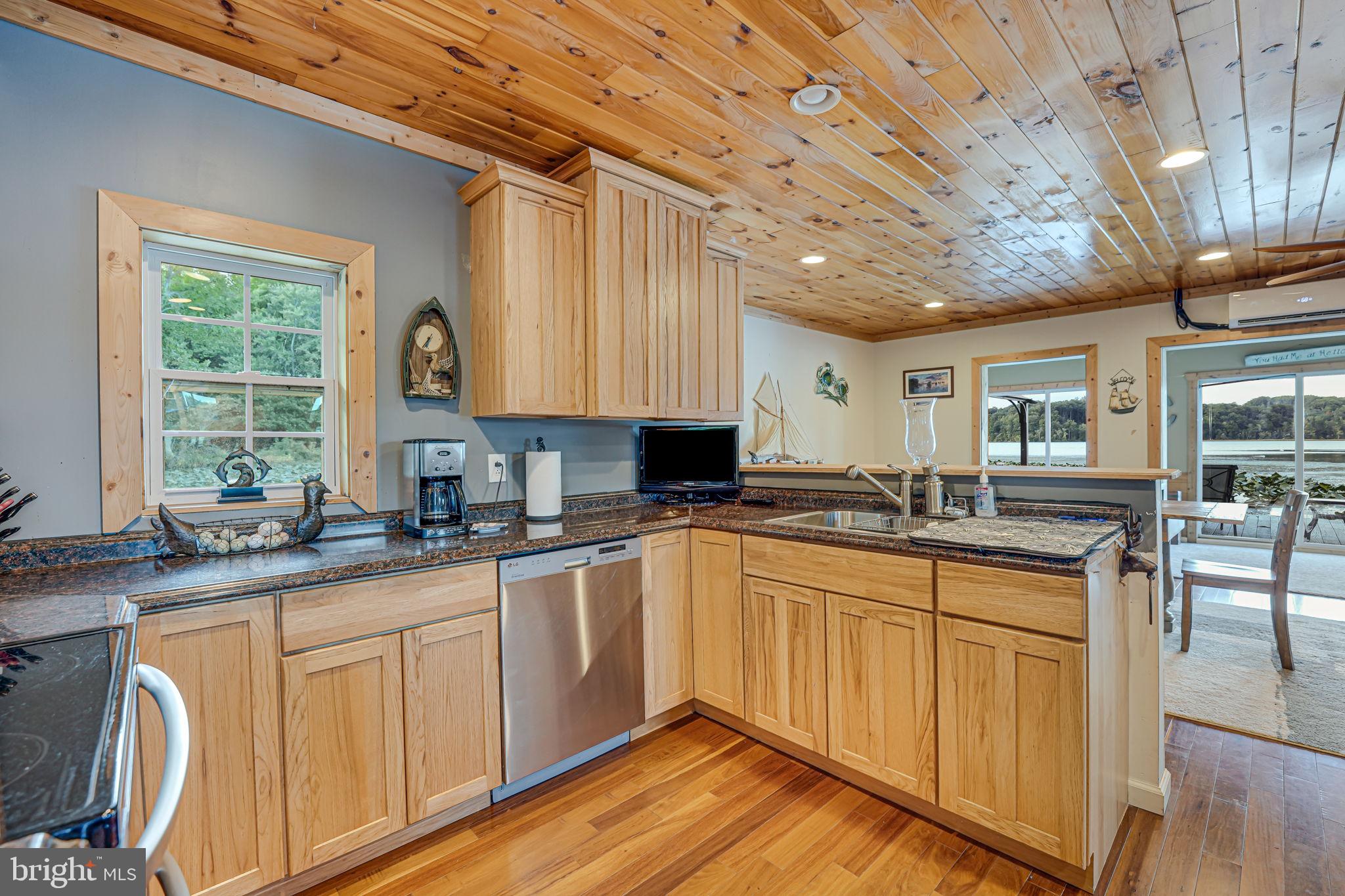 WILLOW LANDING - Residential Lease