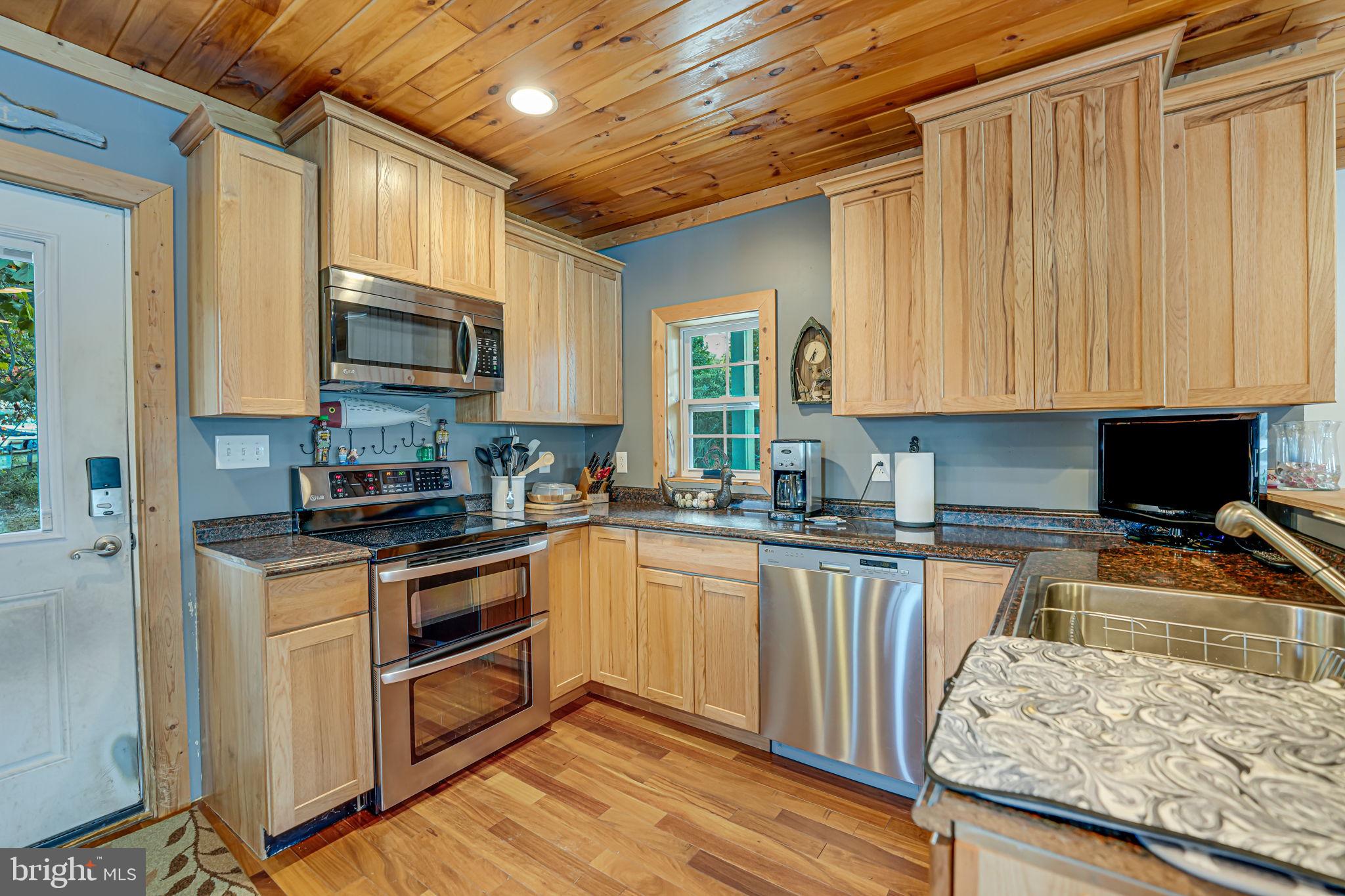 WILLOW LANDING - Residential Lease