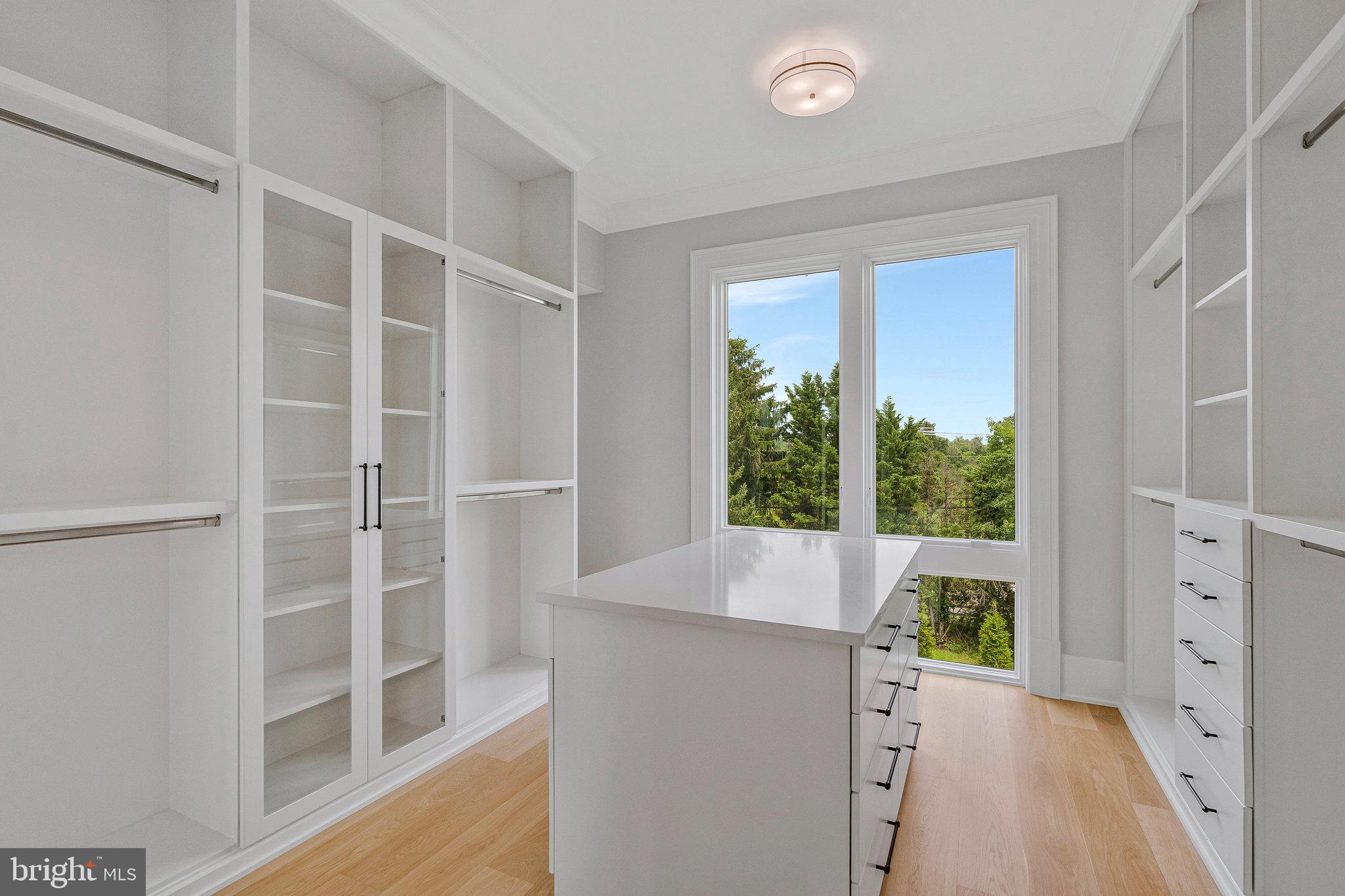 SULLY ESTATES - Residential