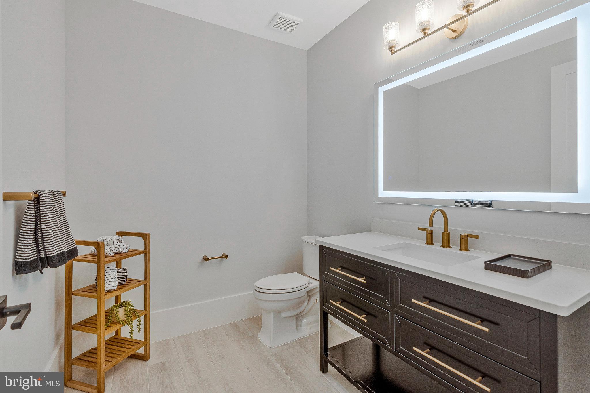 SULLY ESTATES - Residential