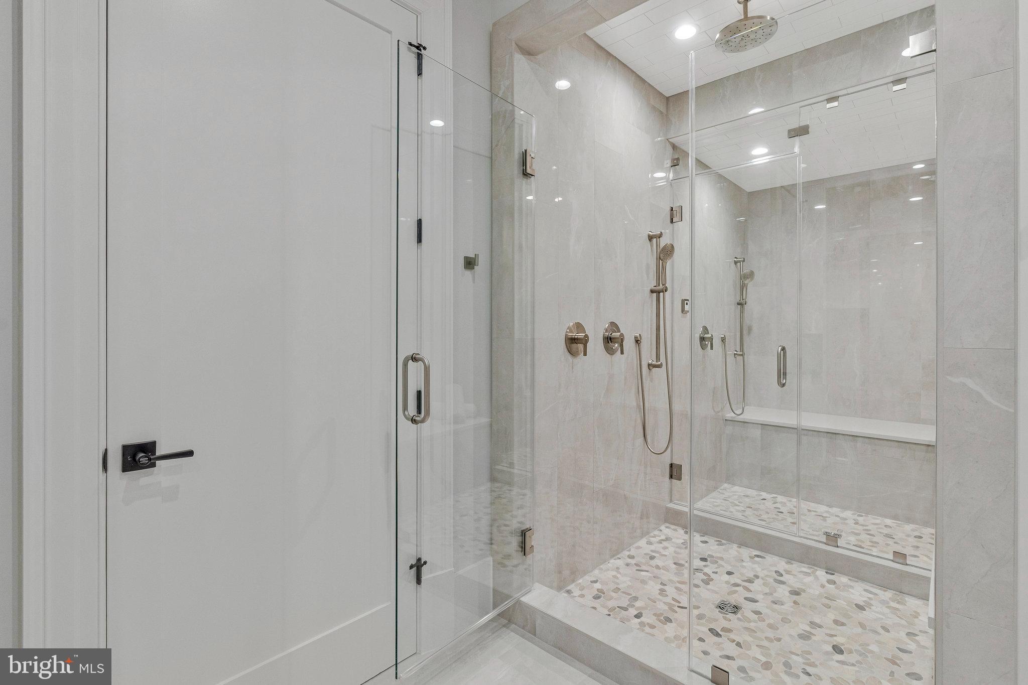SULLY ESTATES - Residential