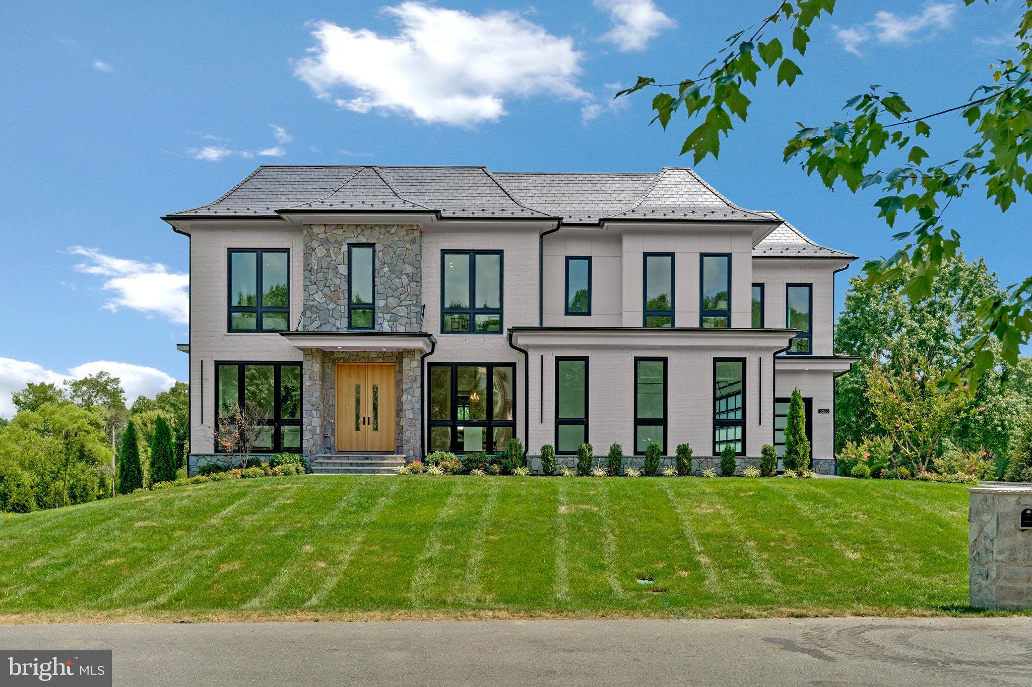 SULLY ESTATES - Residential