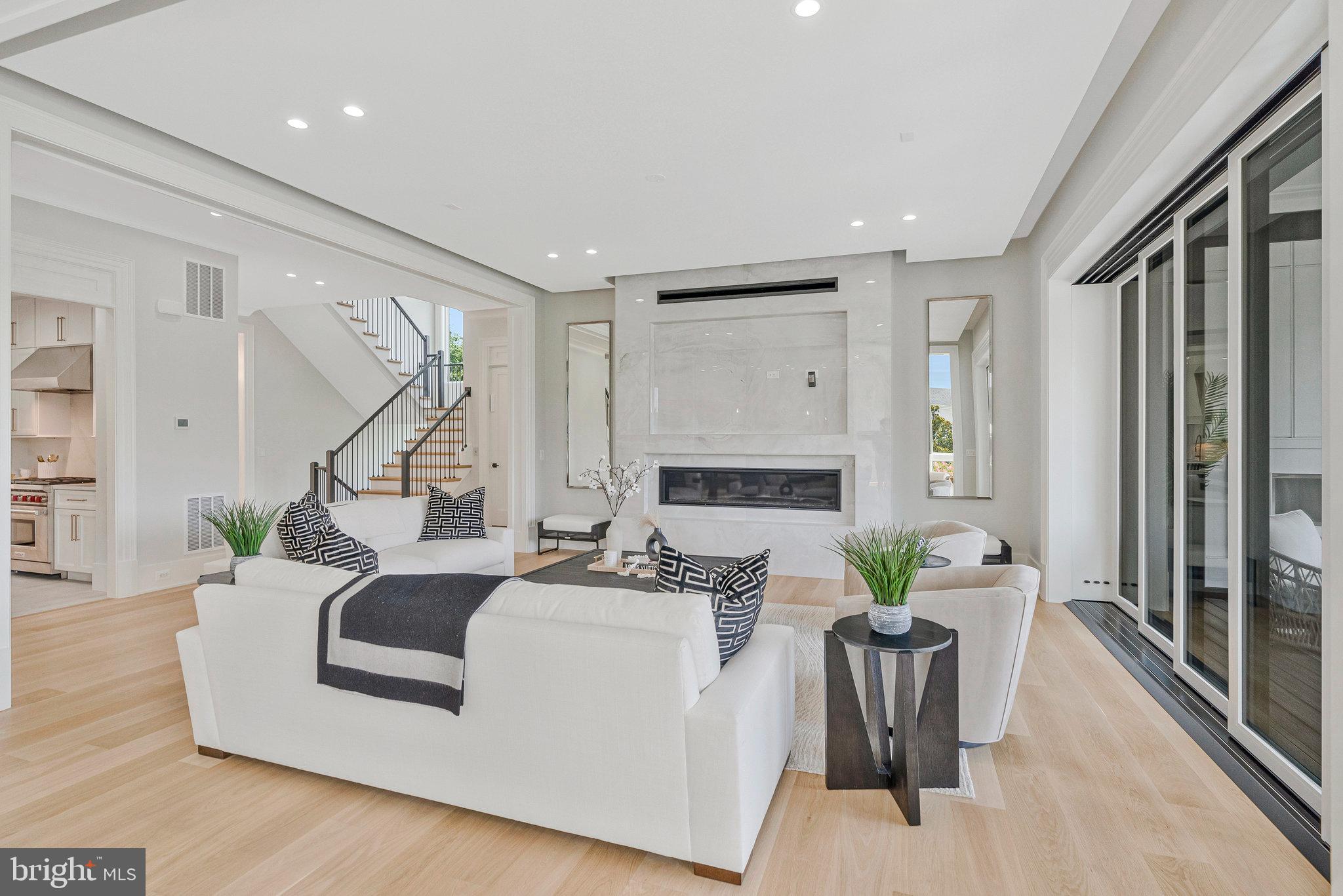 SULLY ESTATES - Residential