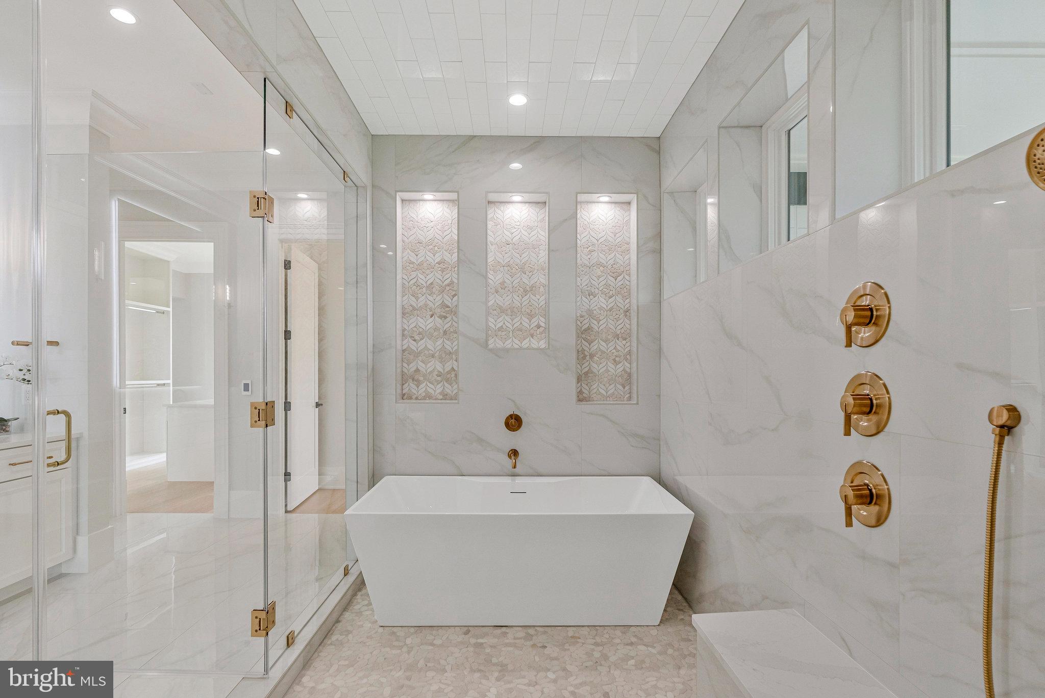 SULLY ESTATES - Residential
