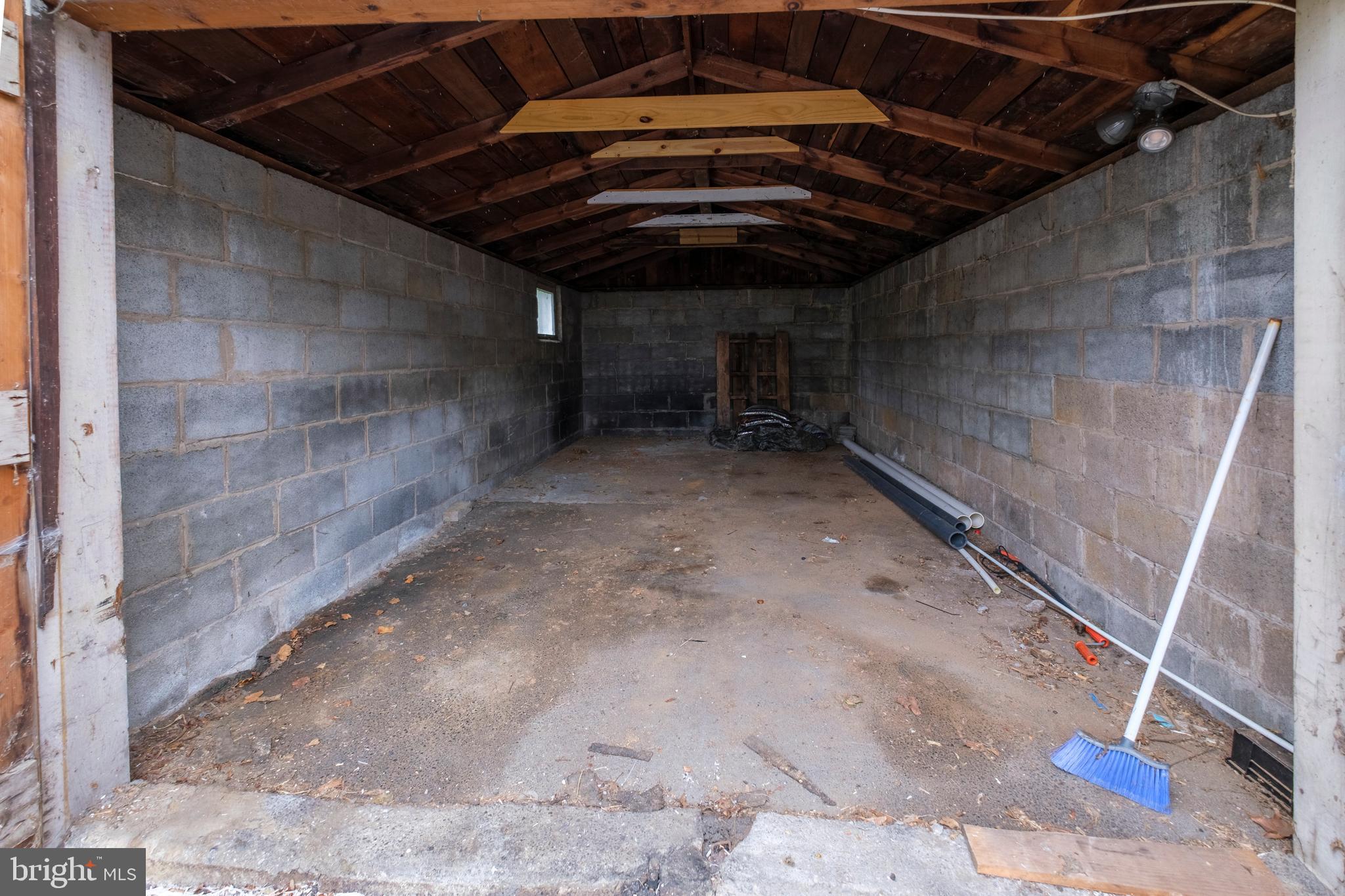 BUSH ADDITION - Residential