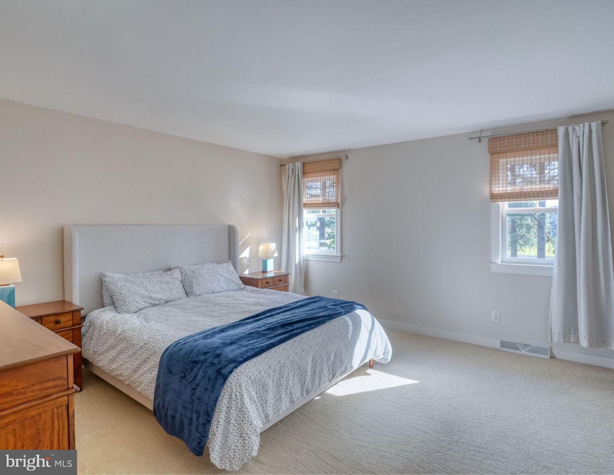 HICKORY DALE ACRES - Residential
