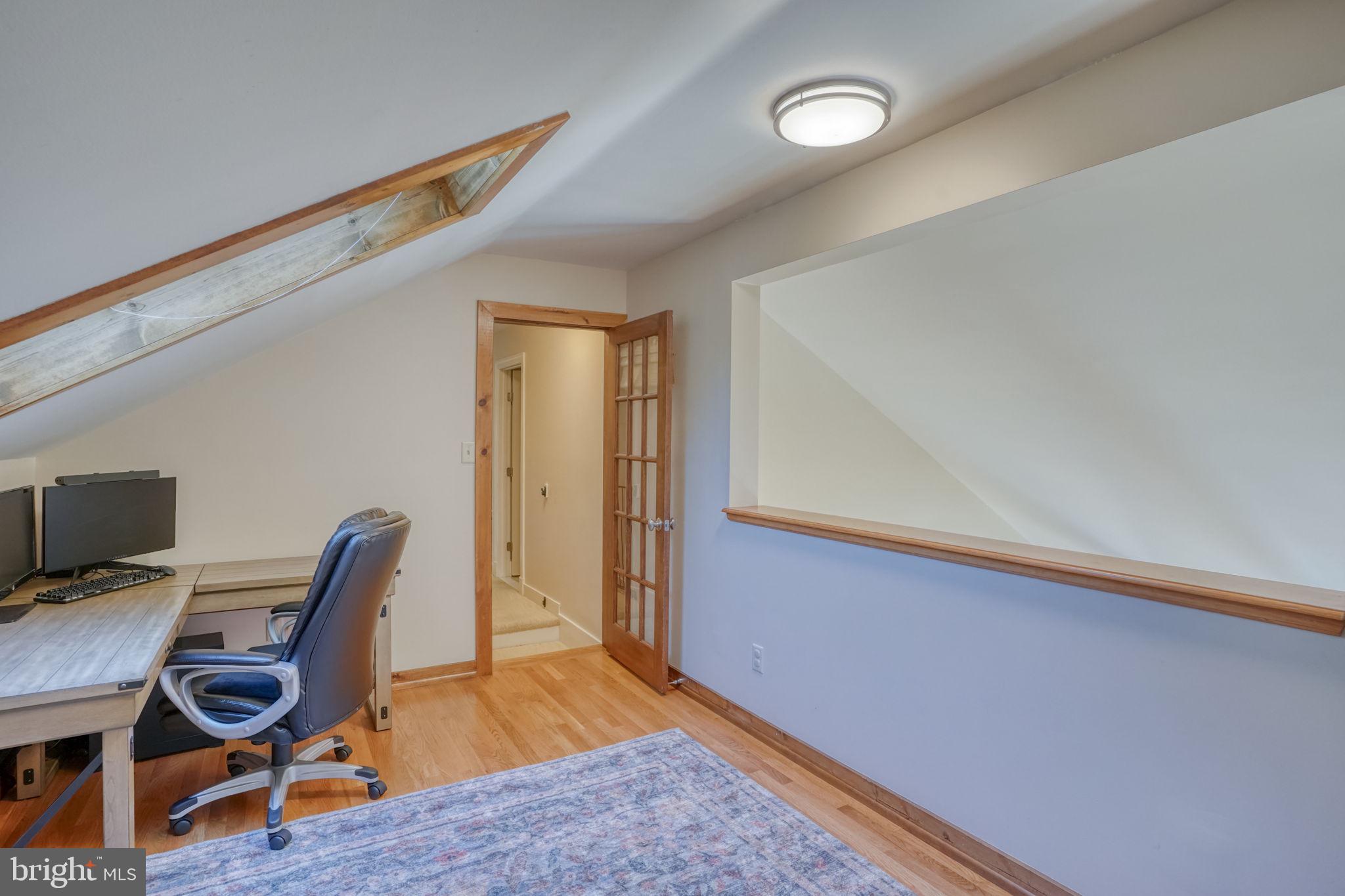 HICKORY DALE ACRES - Residential