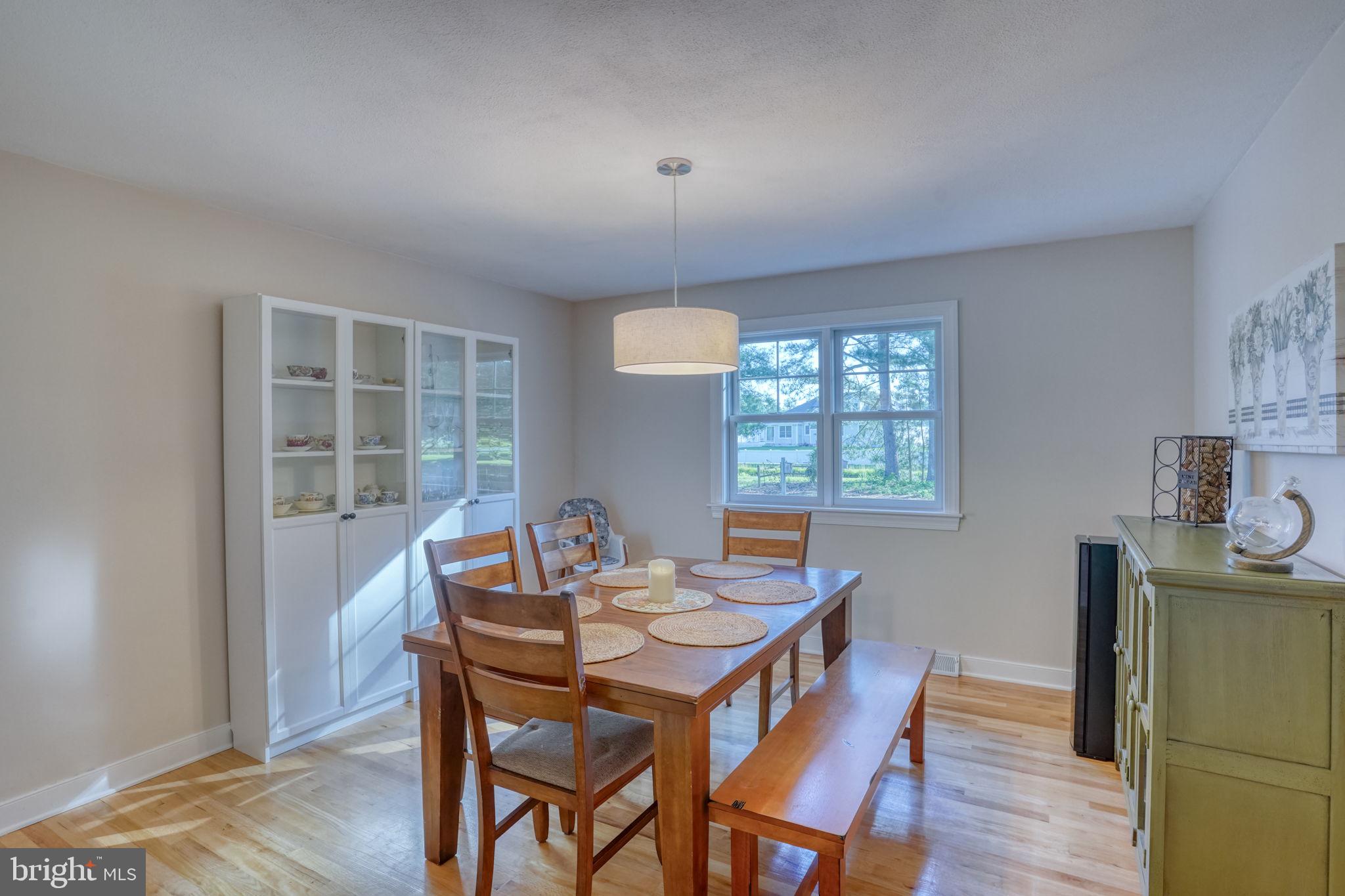 HICKORY DALE ACRES - Residential
