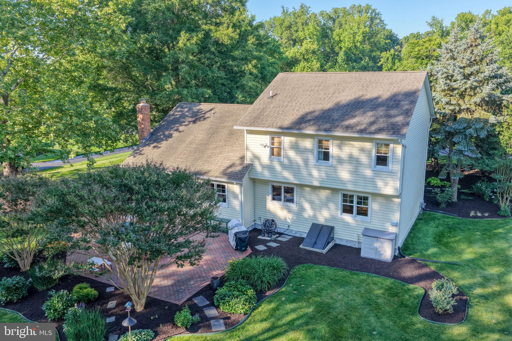 HICKORY DALE ACRES - Residential