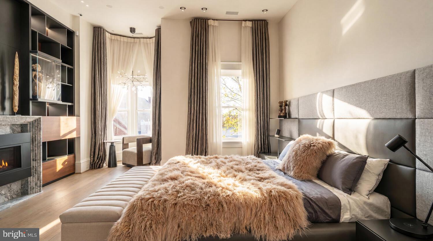 GEORGETOWN - Residential