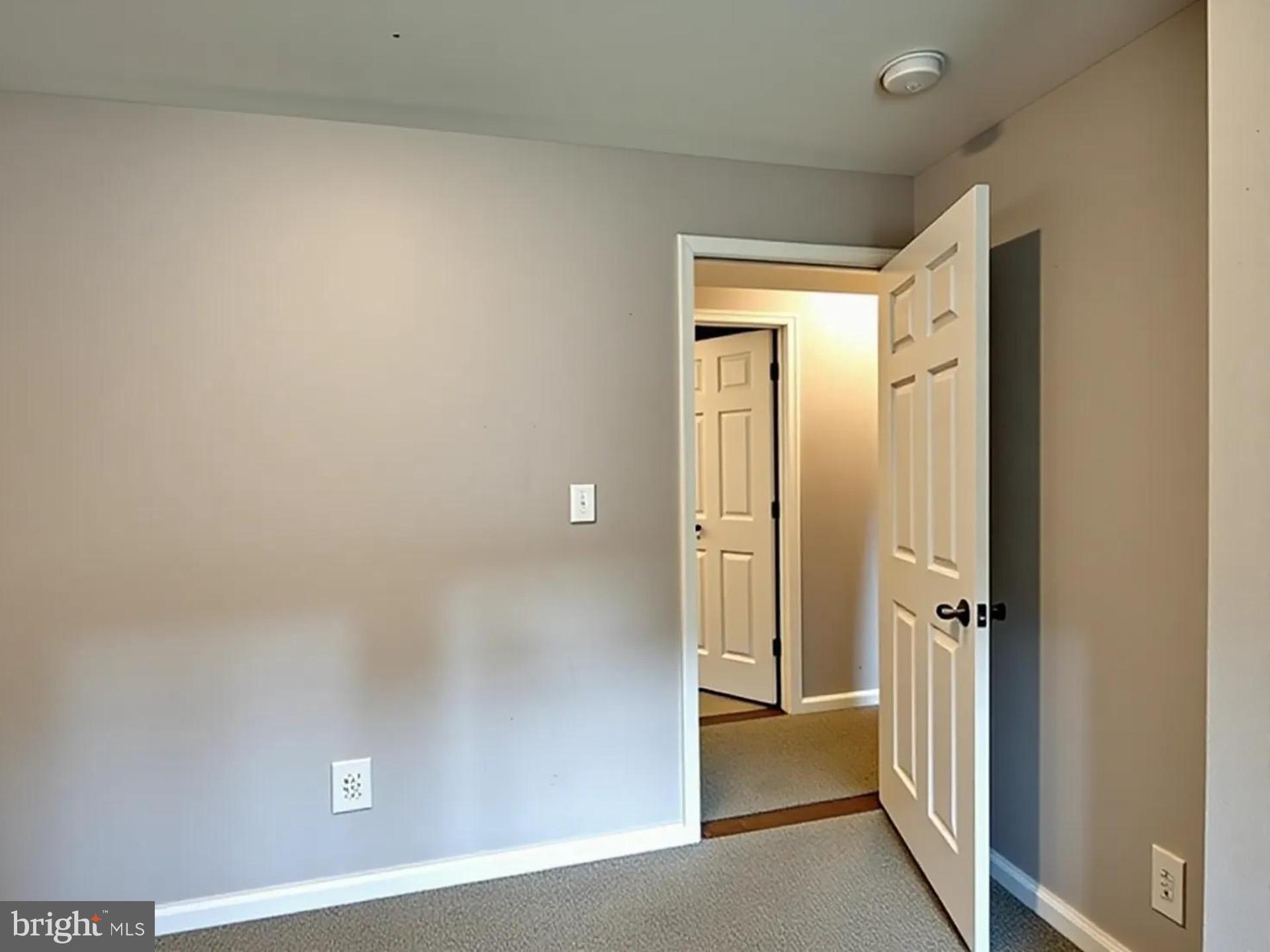 HOLLYWOOD - Residential