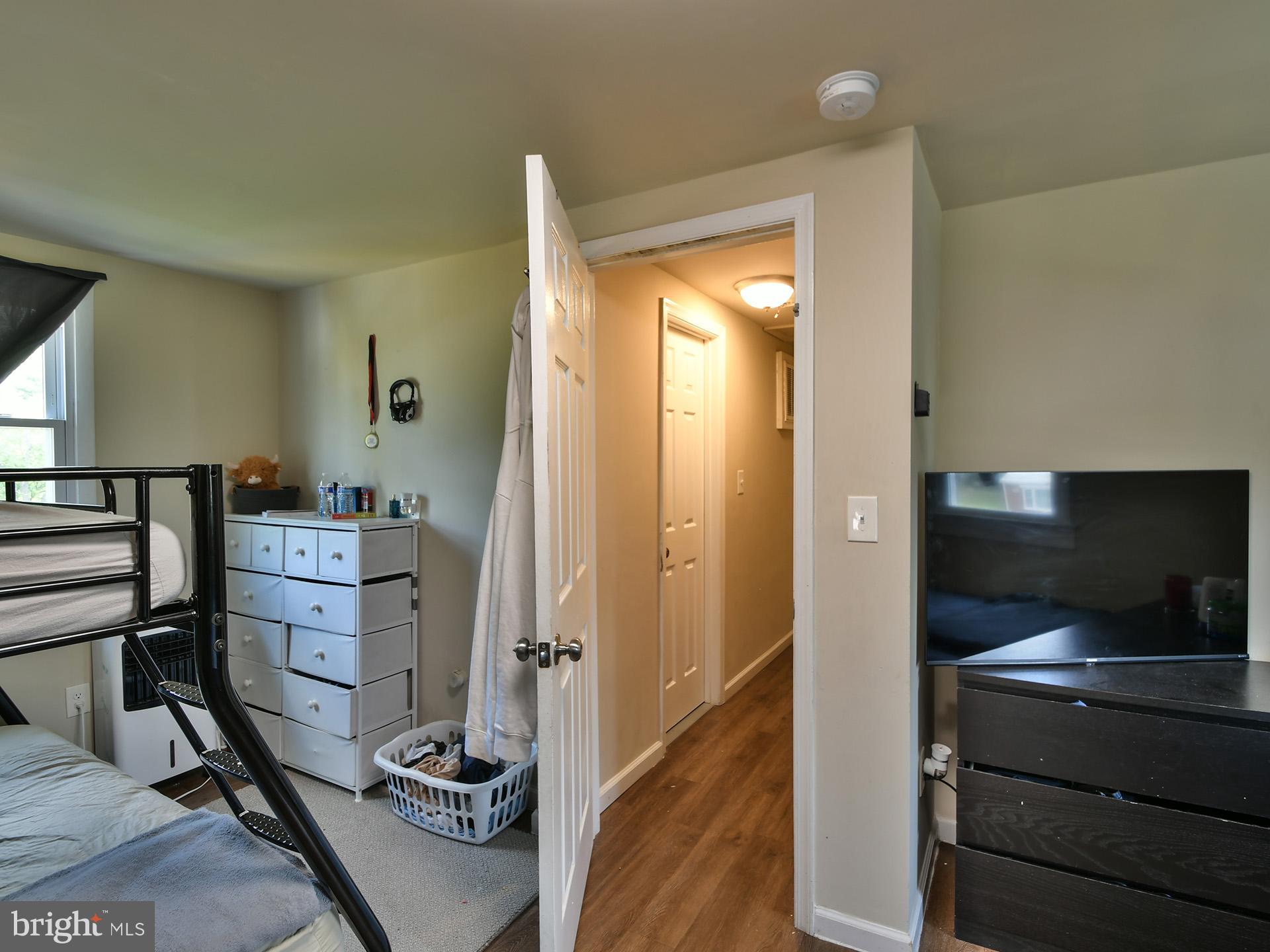 HOLLYWOOD - Residential