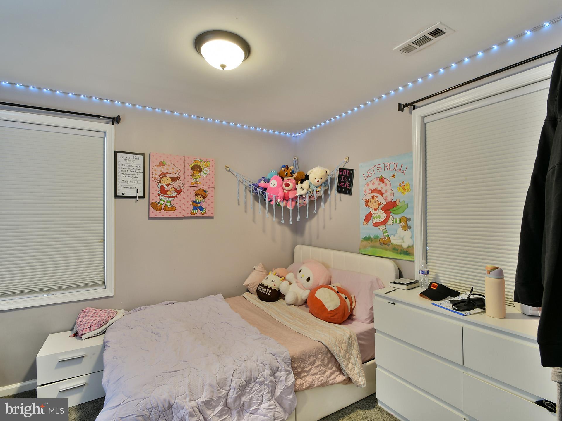 HOLLYWOOD - Residential