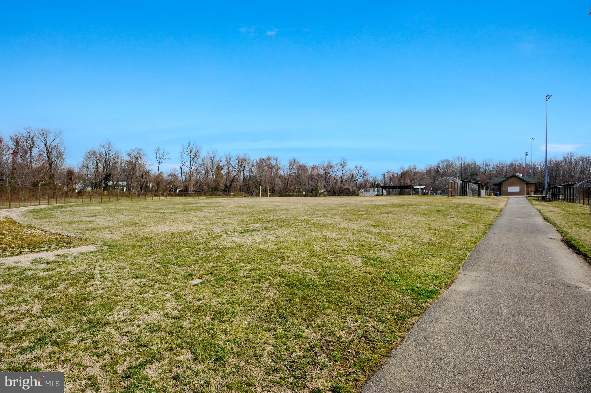 SUMMERFIELD - Residential