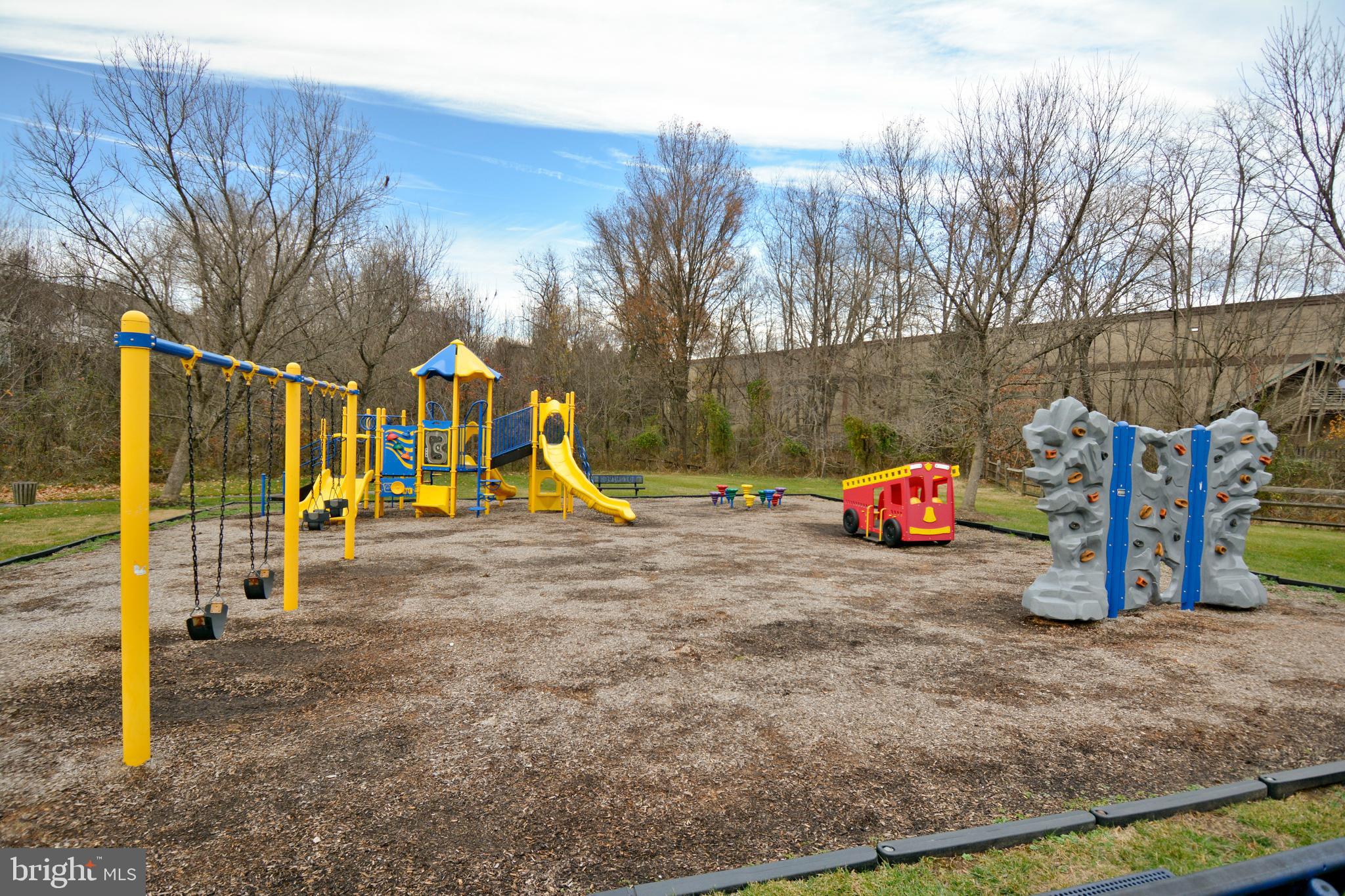 SUMMERFIELD - Residential