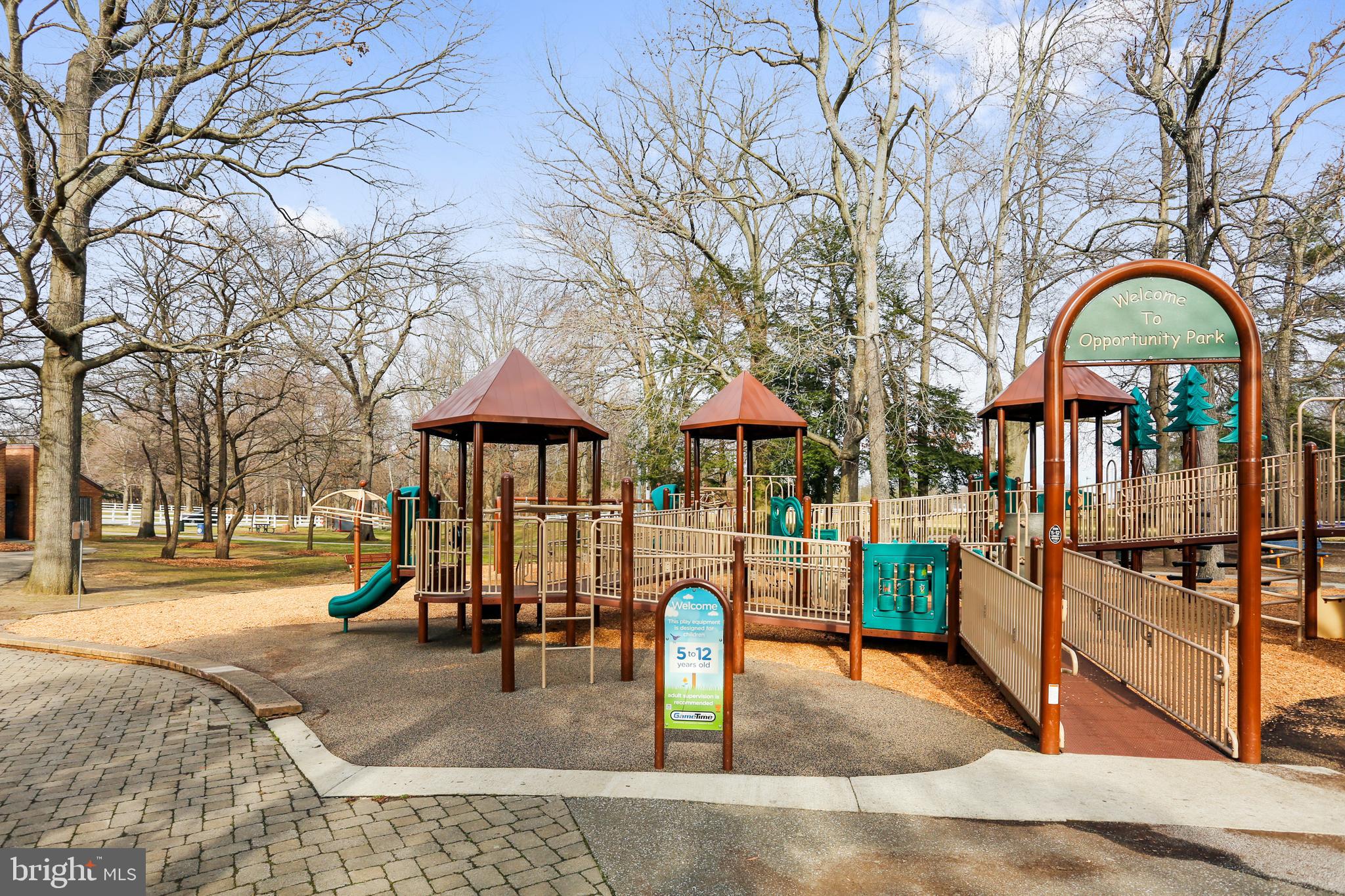 SUMMERFIELD - Residential