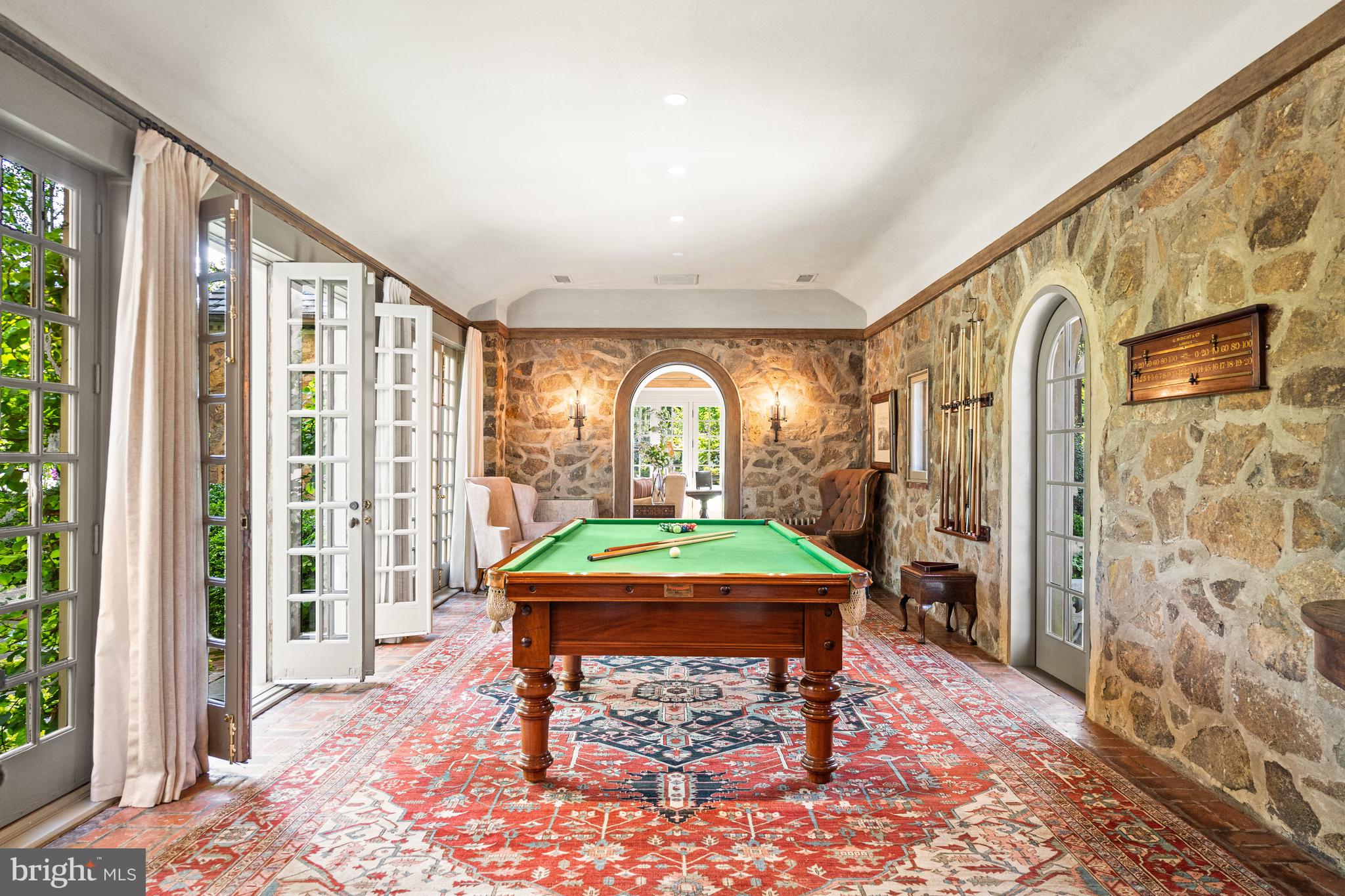 BALLANTRAE FARMS - Residential