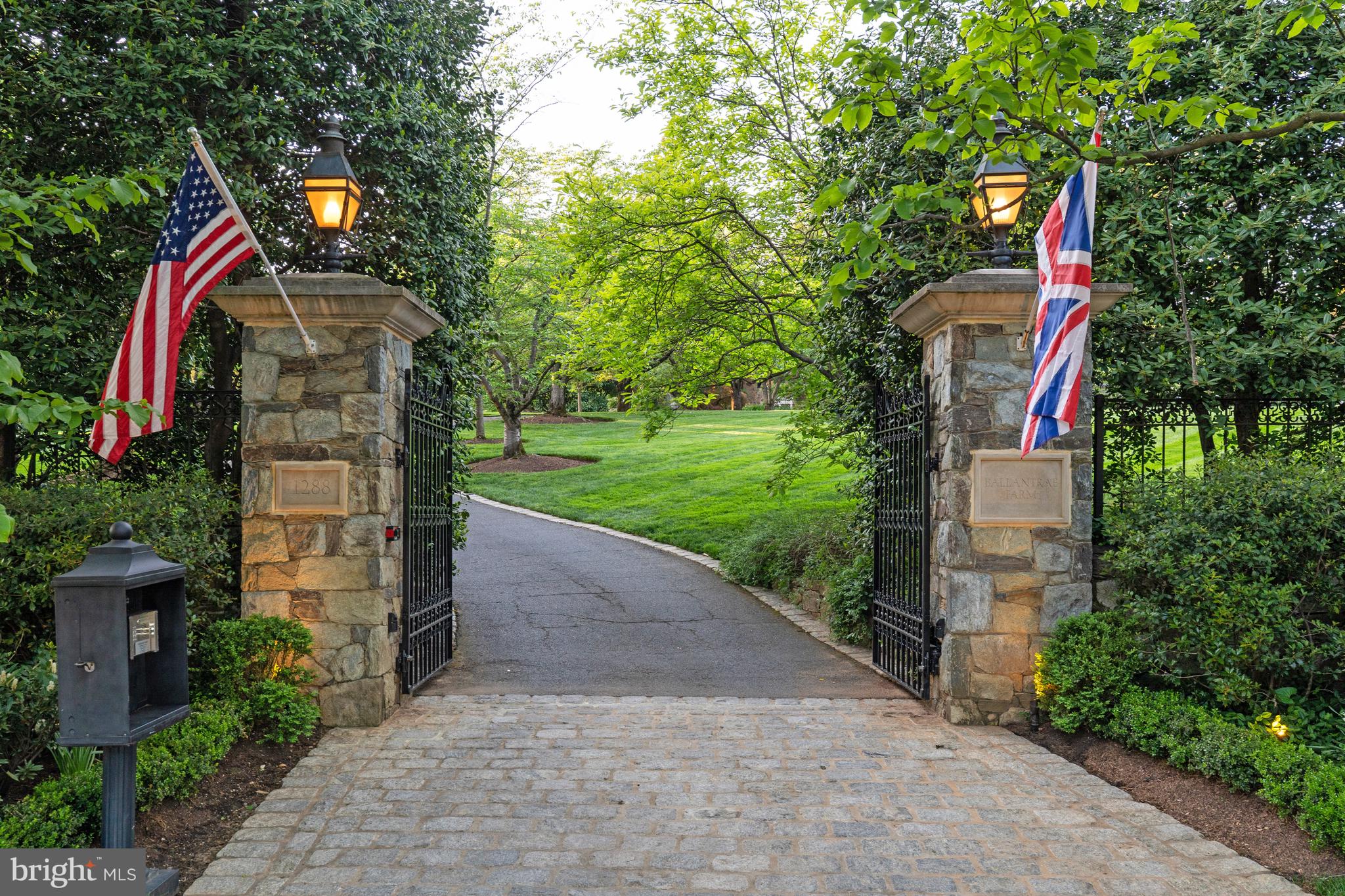 BALLANTRAE FARMS - Residential