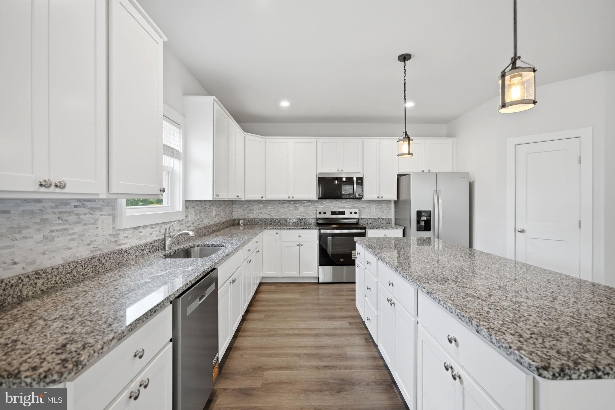 RIDGECREST ESTATES - Residential