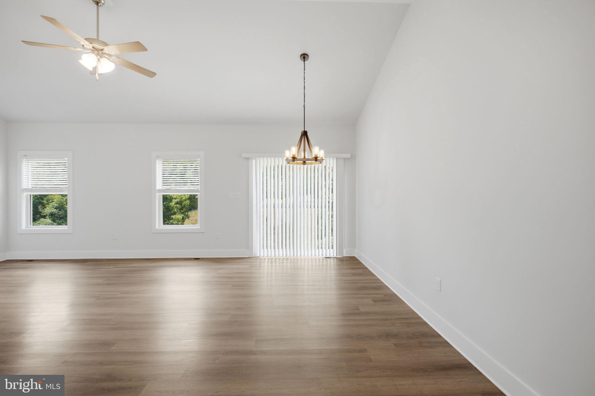 RIDGECREST ESTATES - Residential
