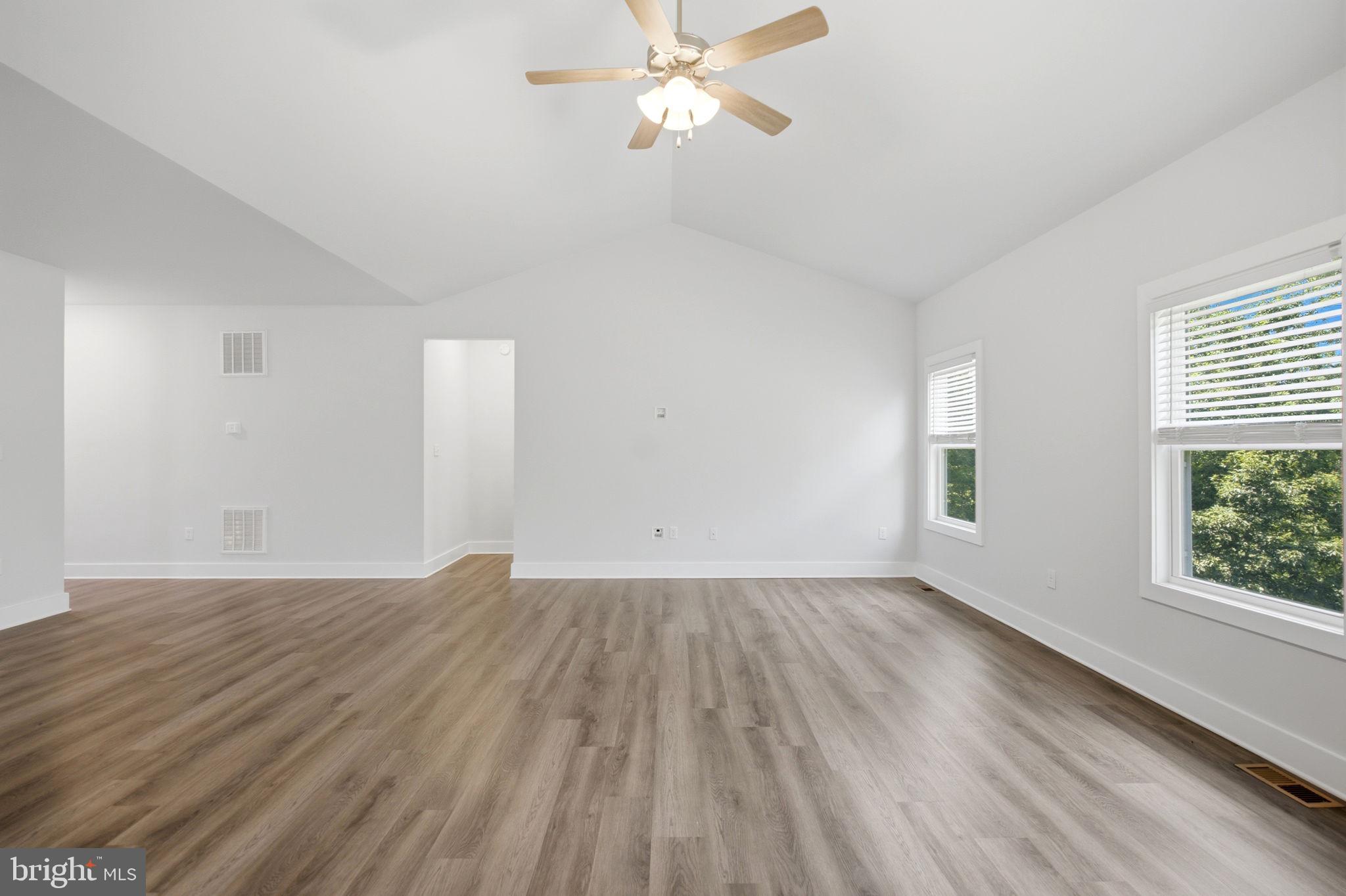 RIDGECREST ESTATES - Residential