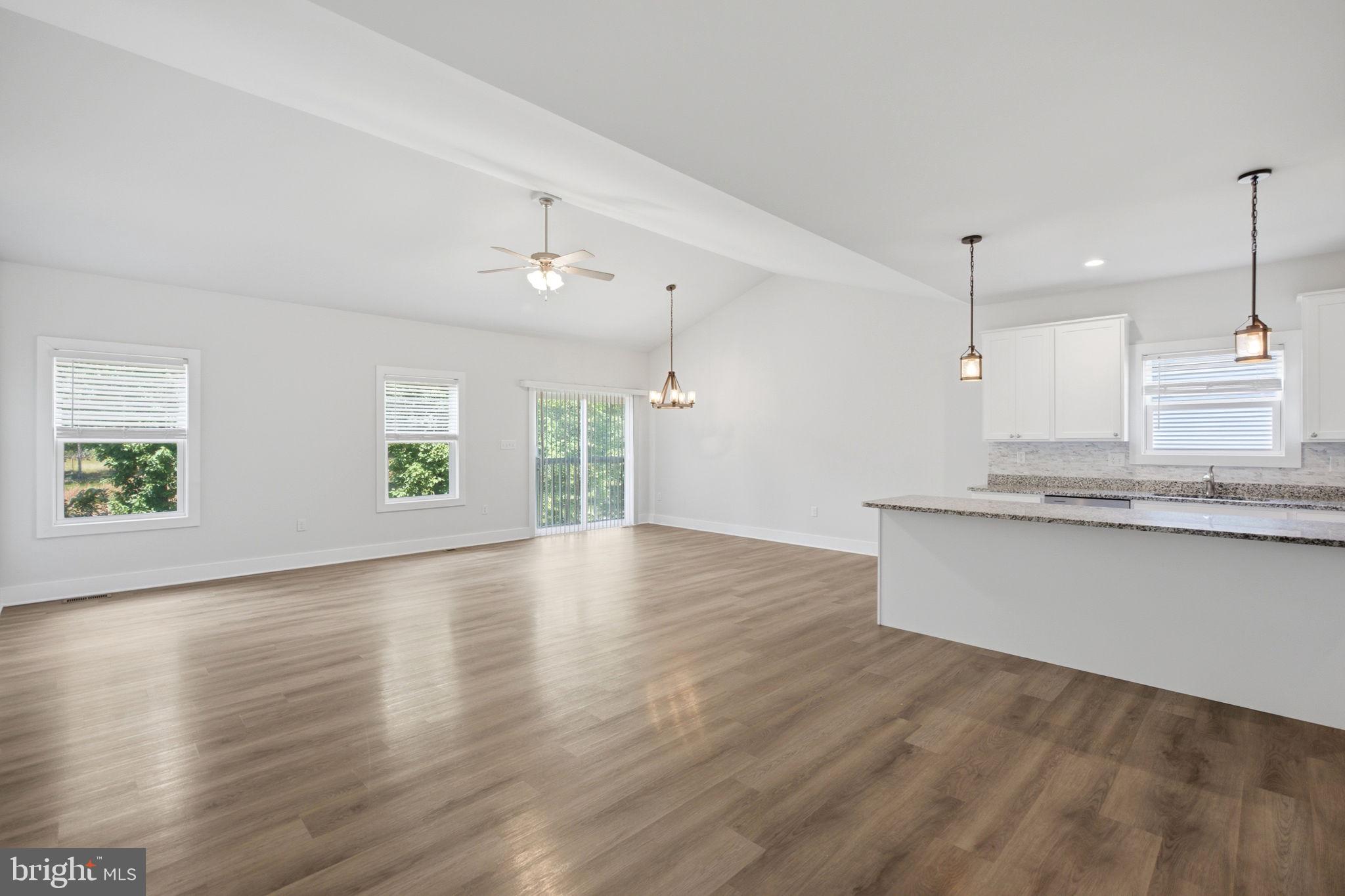 RIDGECREST ESTATES - Residential