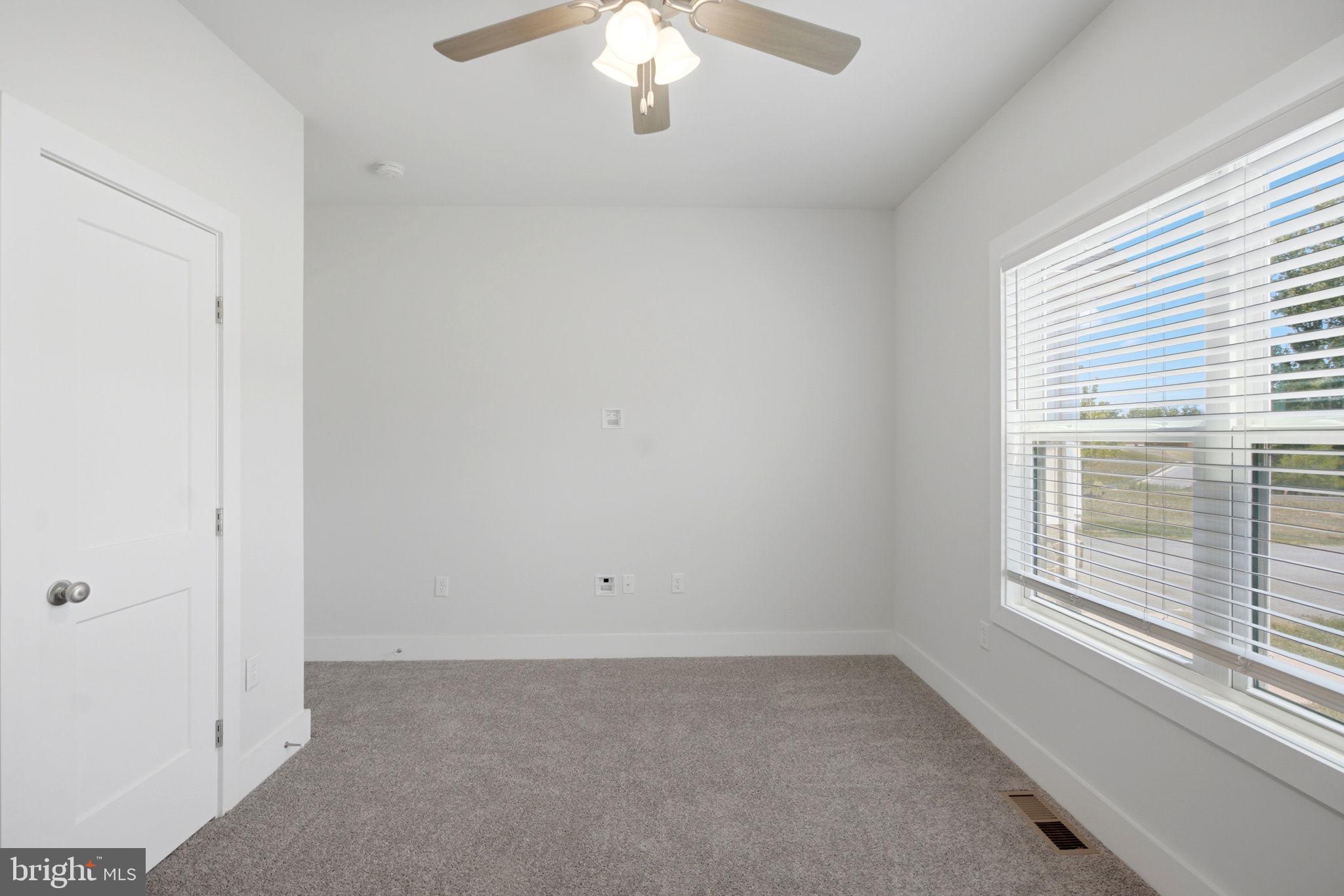 RIDGECREST ESTATES - Residential