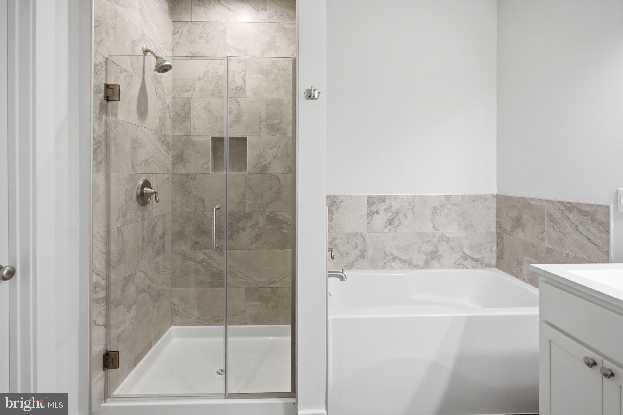 RIDGECREST ESTATES - Residential