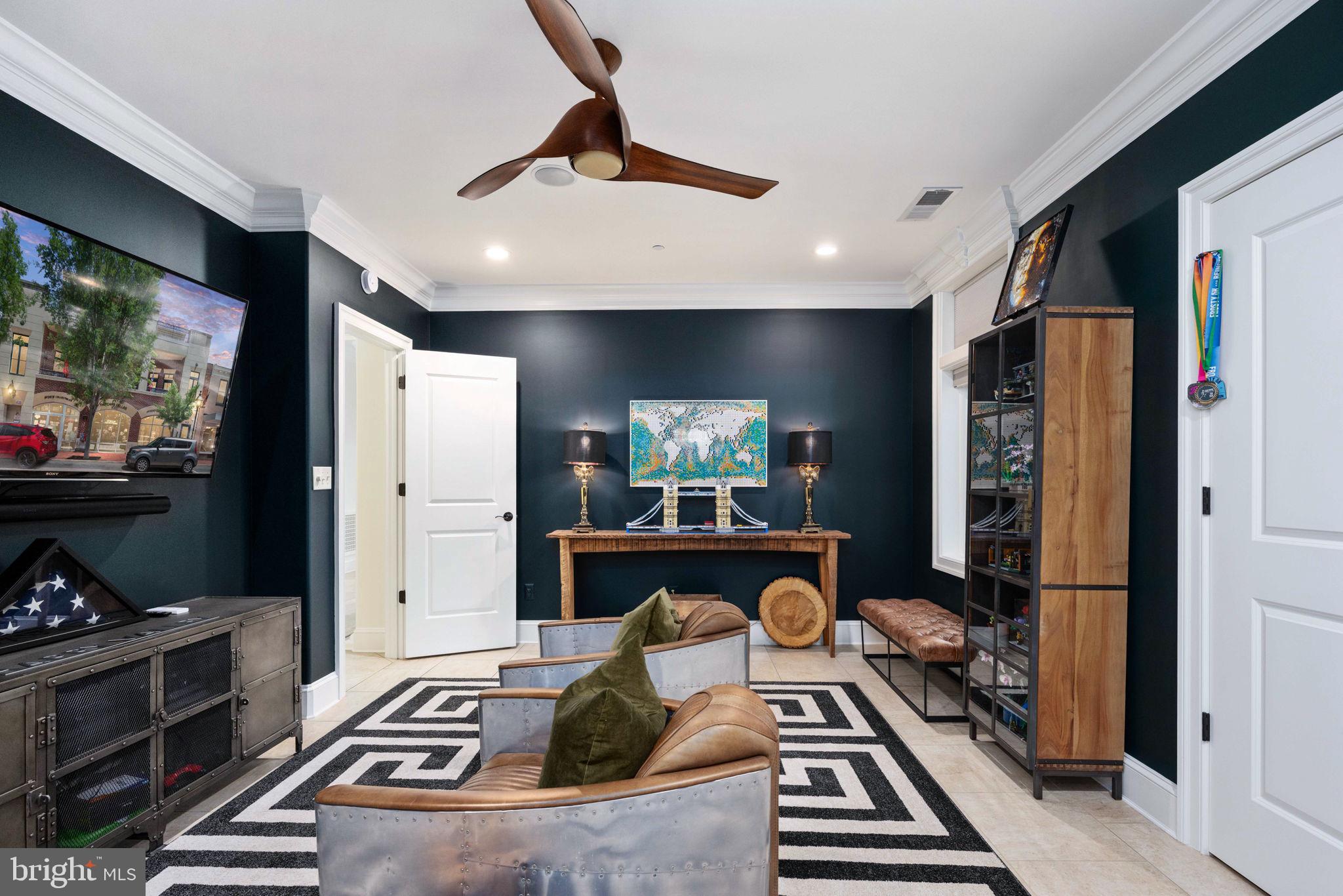 DOWNTOWN FREDERICKSBURG - Residential