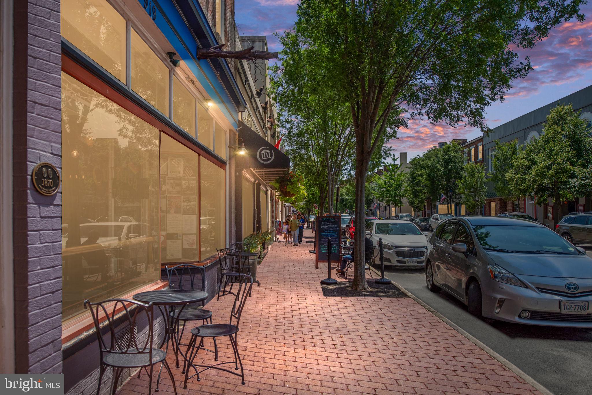 DOWNTOWN FREDERICKSBURG - Residential