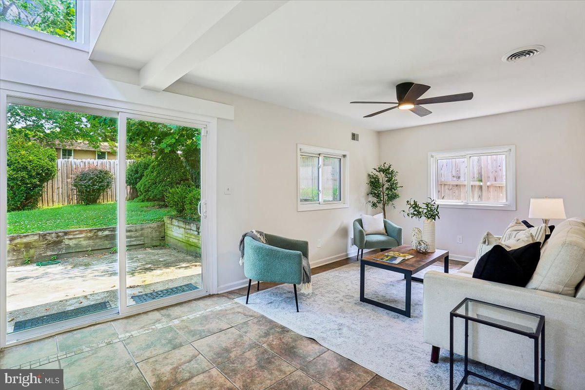 CAPITOL VIEW PARK - Residential
