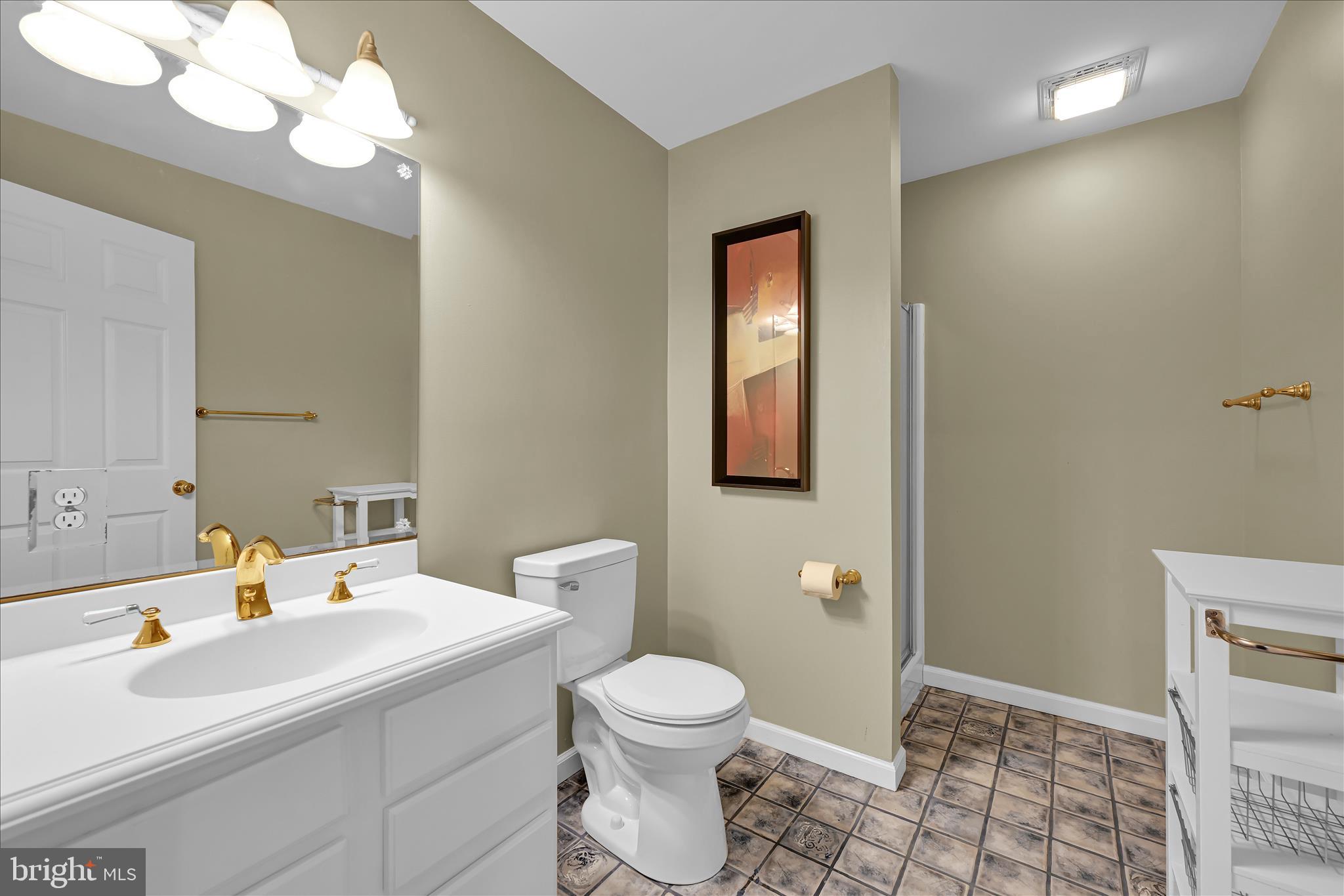 YORKVILLE - Residential