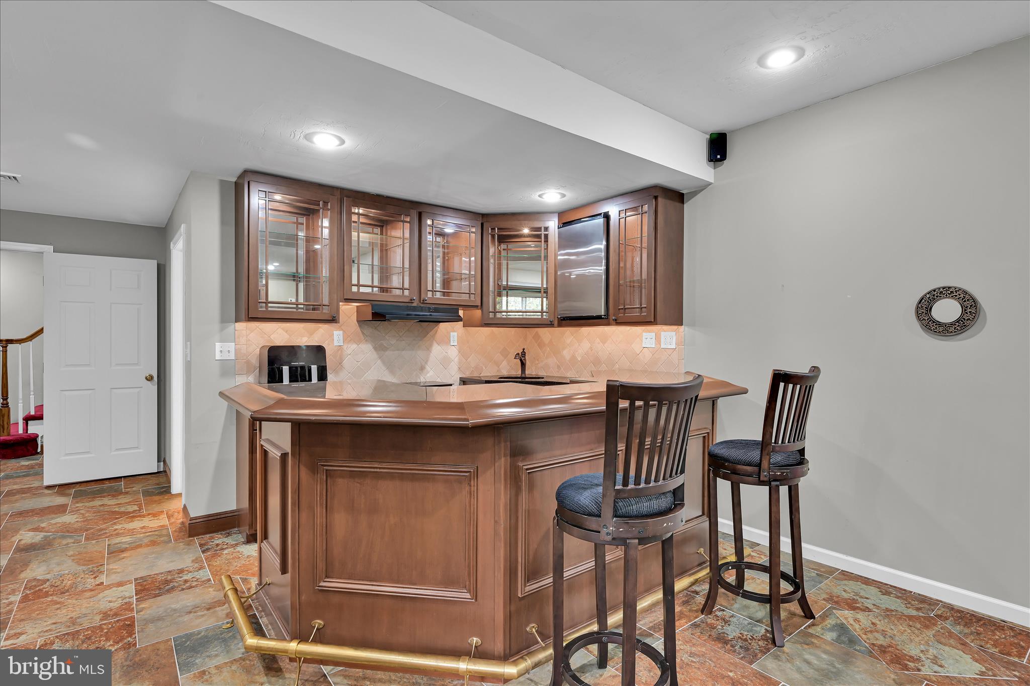 YORKVILLE - Residential