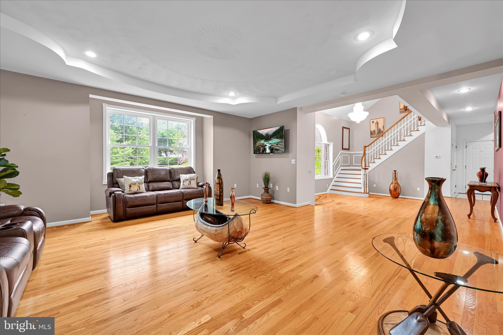 YORKVILLE - Residential
