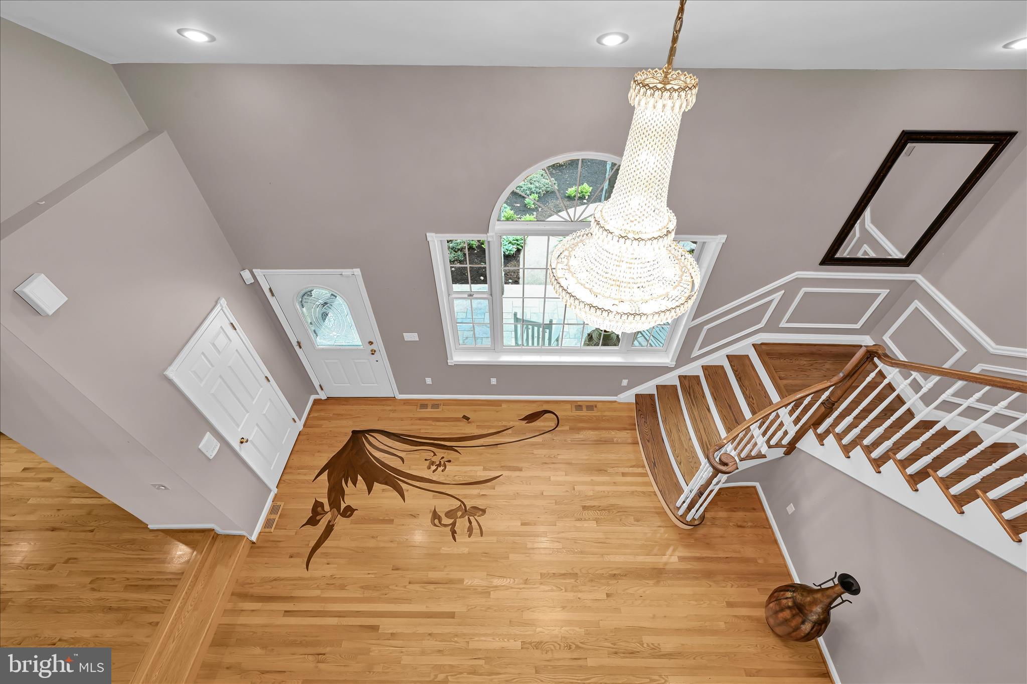 YORKVILLE - Residential