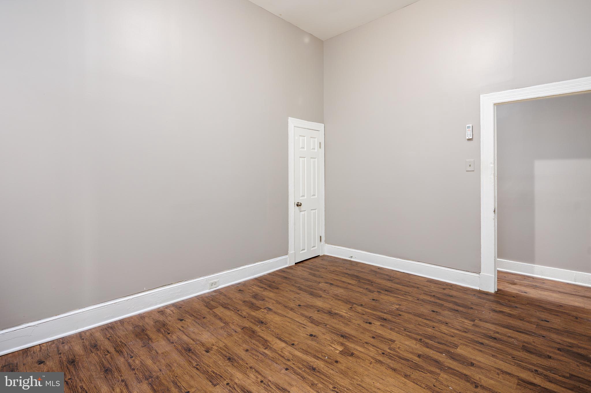 MOUNT VERNON PLACE HISTORIC DISTRICT - Residential Lease