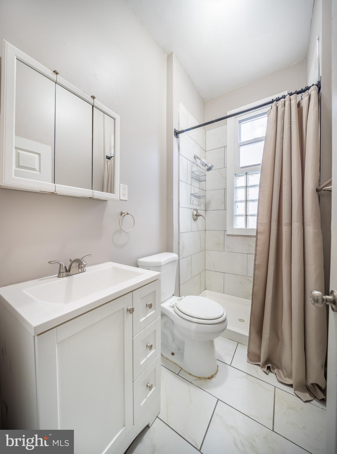 MOUNT VERNON PLACE HISTORIC DISTRICT - Residential Lease
