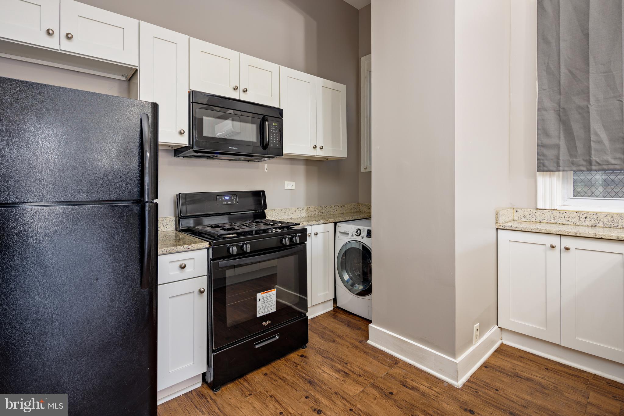 MOUNT VERNON PLACE HISTORIC DISTRICT - Residential Lease